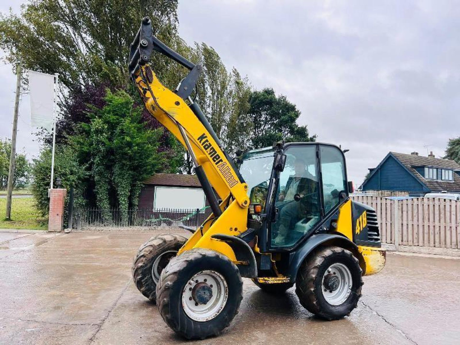 KRAMER 418 4WD LOADING SHOVEL C/W QUICK HITCH & 4WS - Image 4 of 13