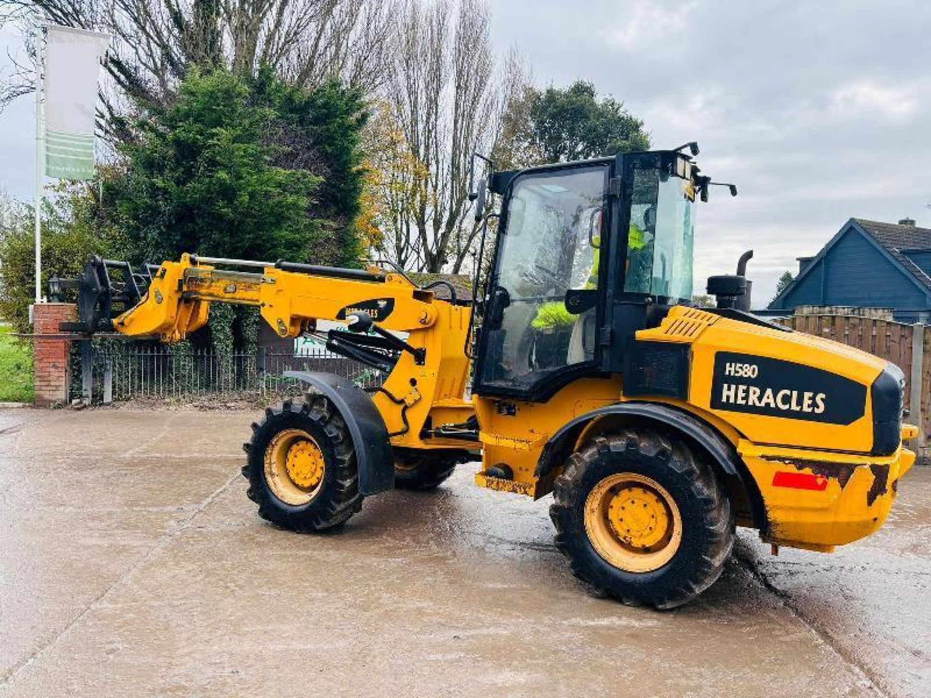 HERACLES H580 4WD TELEHANDLER *YEAR 2019, 1514 HOURS* C/W QUICK HITCH & PALLET TINES - Image 3 of 16