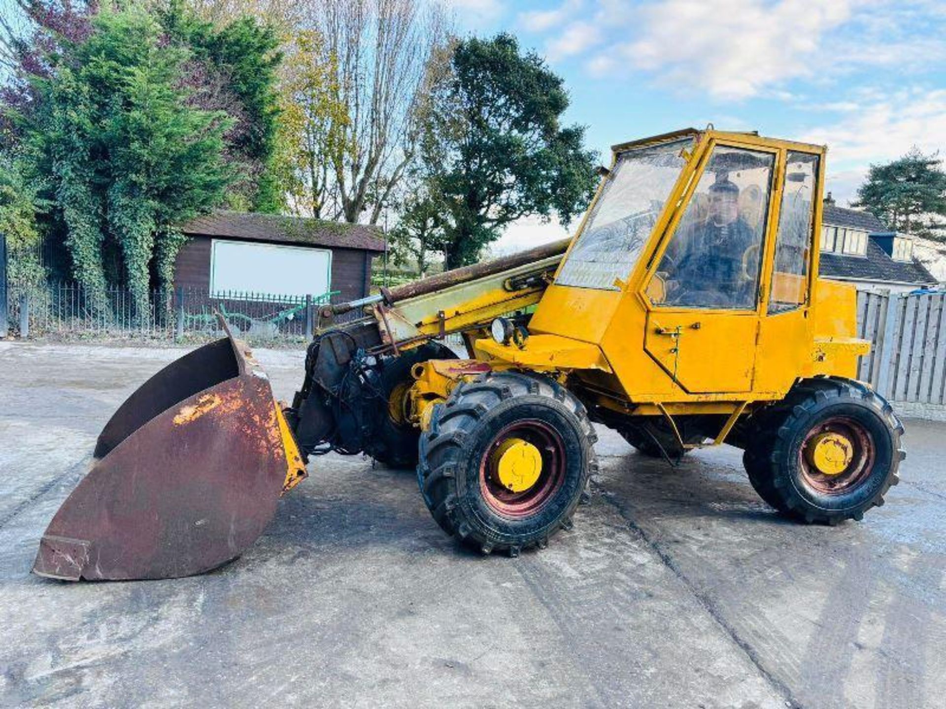 MATBRO TELESTAR 3 4WD TELEHANDLER C/W BUCKET & PALLET TINES - Image 12 of 14