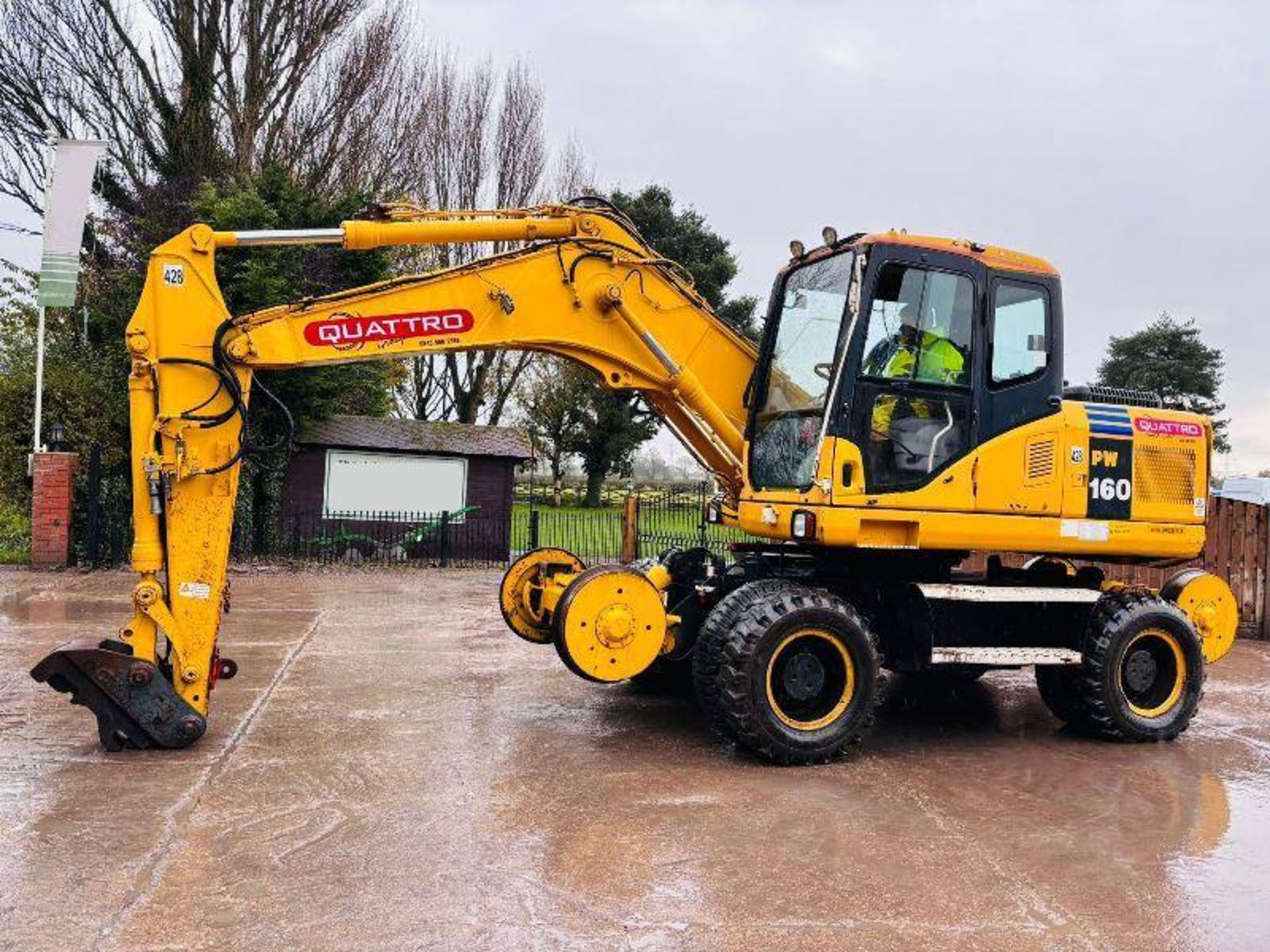 KOMATSU PW160ES-7K 4WD WHEELED EXCAVATOR C/W QUICK HITCH & RAILWAY GEAR - Image 5 of 18