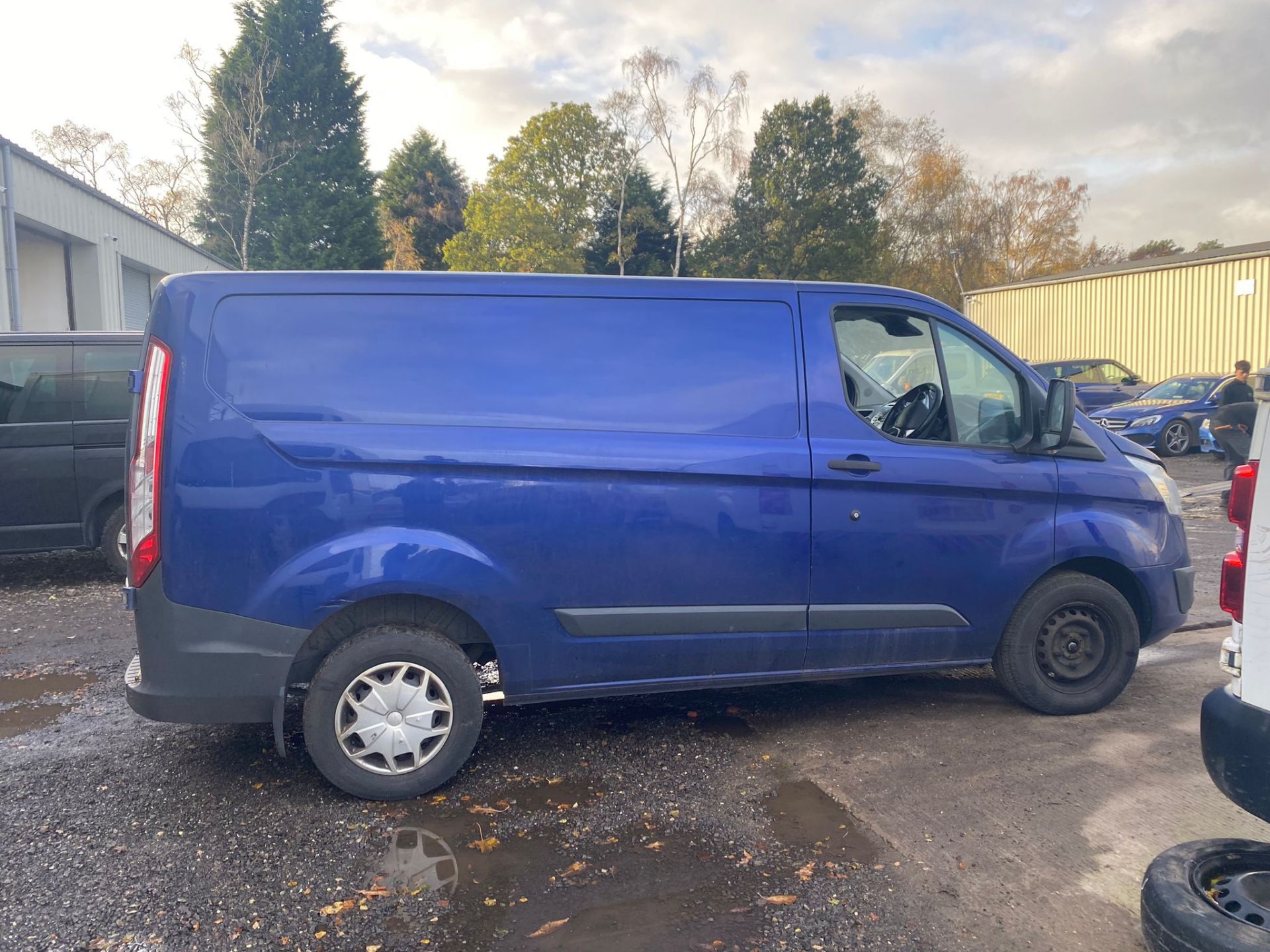 2018 18 FORD TRANSIT CUSTOM TREND PANEL VAN - 123K MILES - EURO 6  - Image 3 of 5