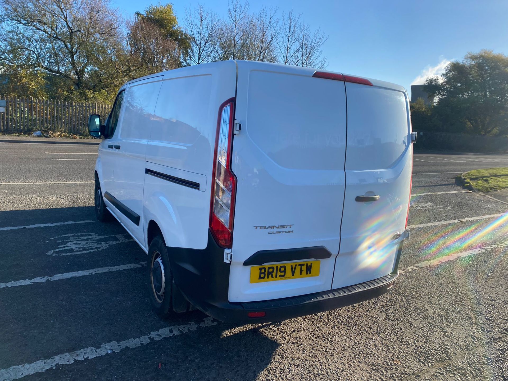 2019 19 FORD TRANSIT CUSTOM PANEL VAN - 39K MILES - EURO 6 - PLY LINED - Image 5 of 10