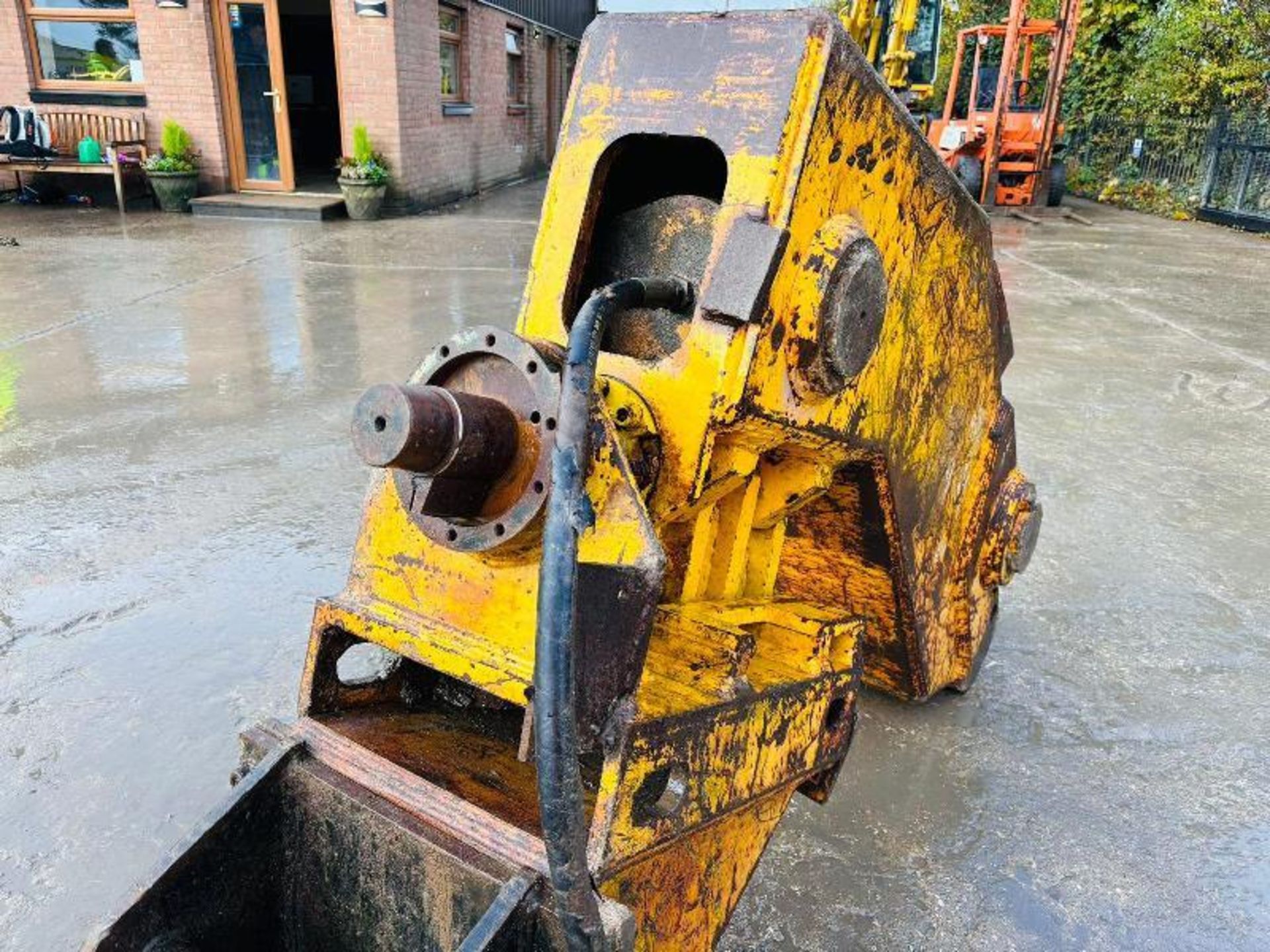 HYDRAULIC DEMOLITION SHEAR TO SUIT 10-12 TON EXCAVATOR - Image 6 of 11