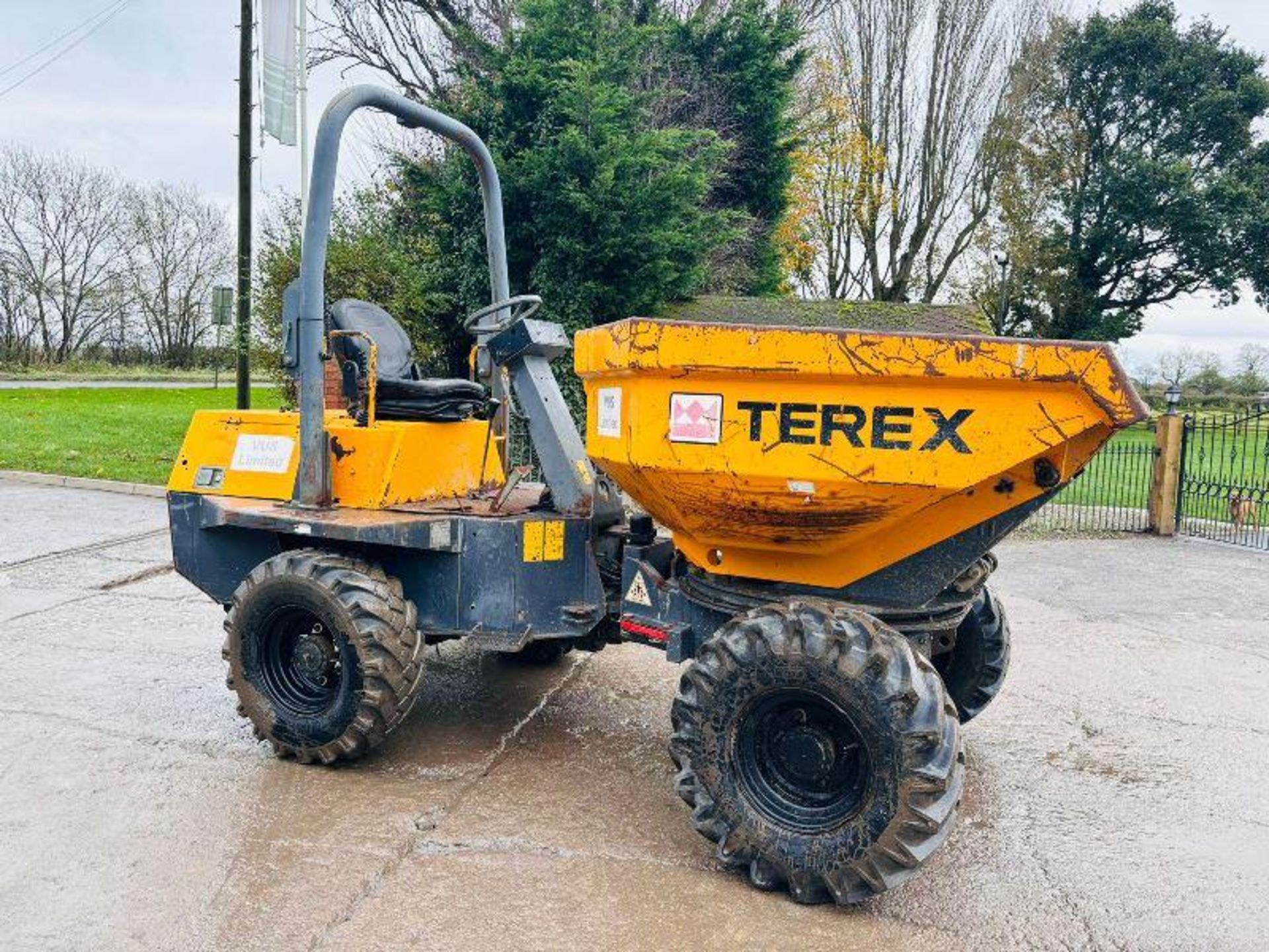 TEREX TA3 4WD SWIVEL TIP DUMPER *YEAR 2012, 1422 HOURS* C/W KUBOTA ENGINE - Image 15 of 15