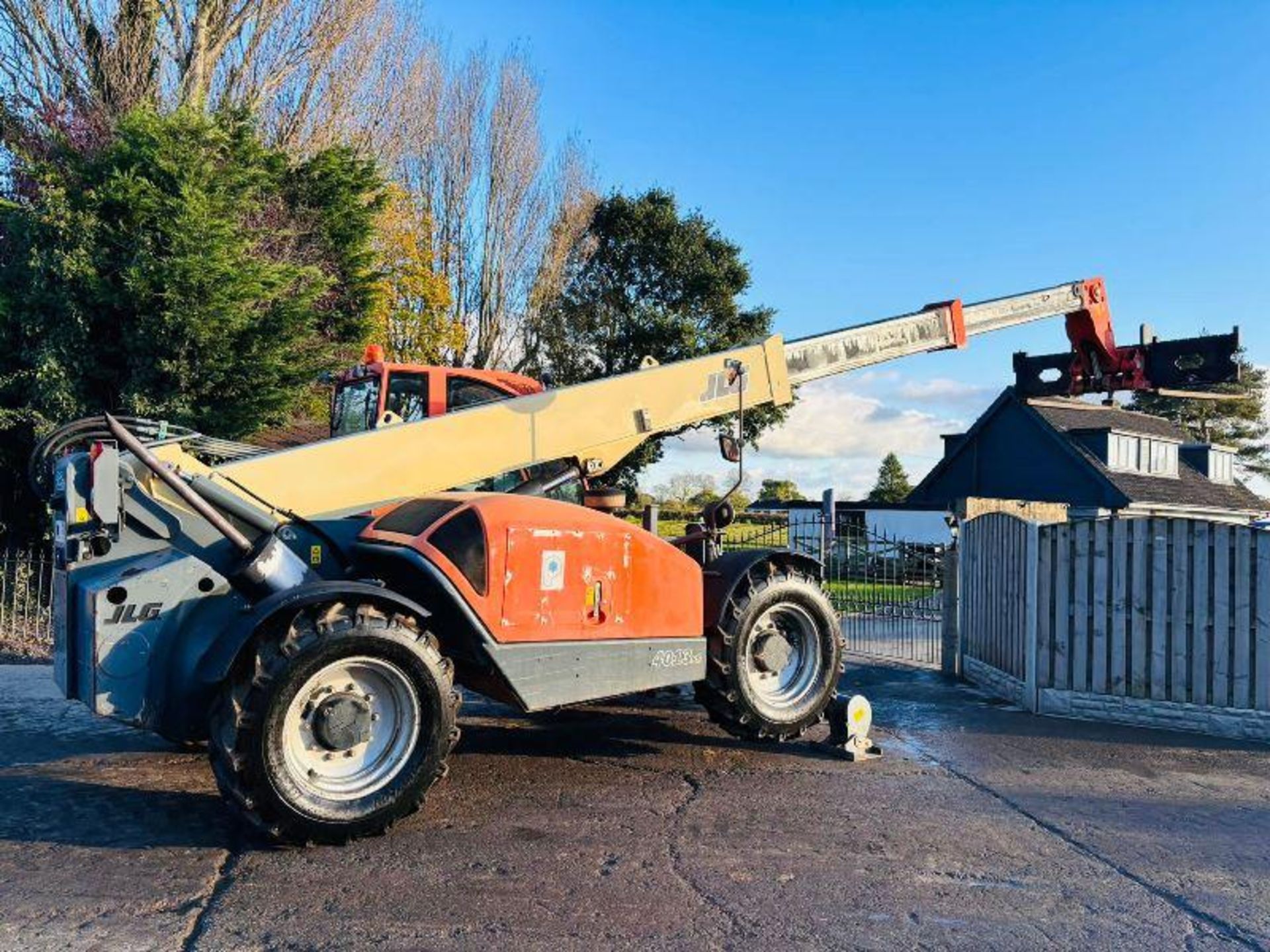 JLG 4013 4WD TELEHANDLER *YEAR 2008, 6264 HOURS* C/W LONG PALLET TINES - Image 12 of 18