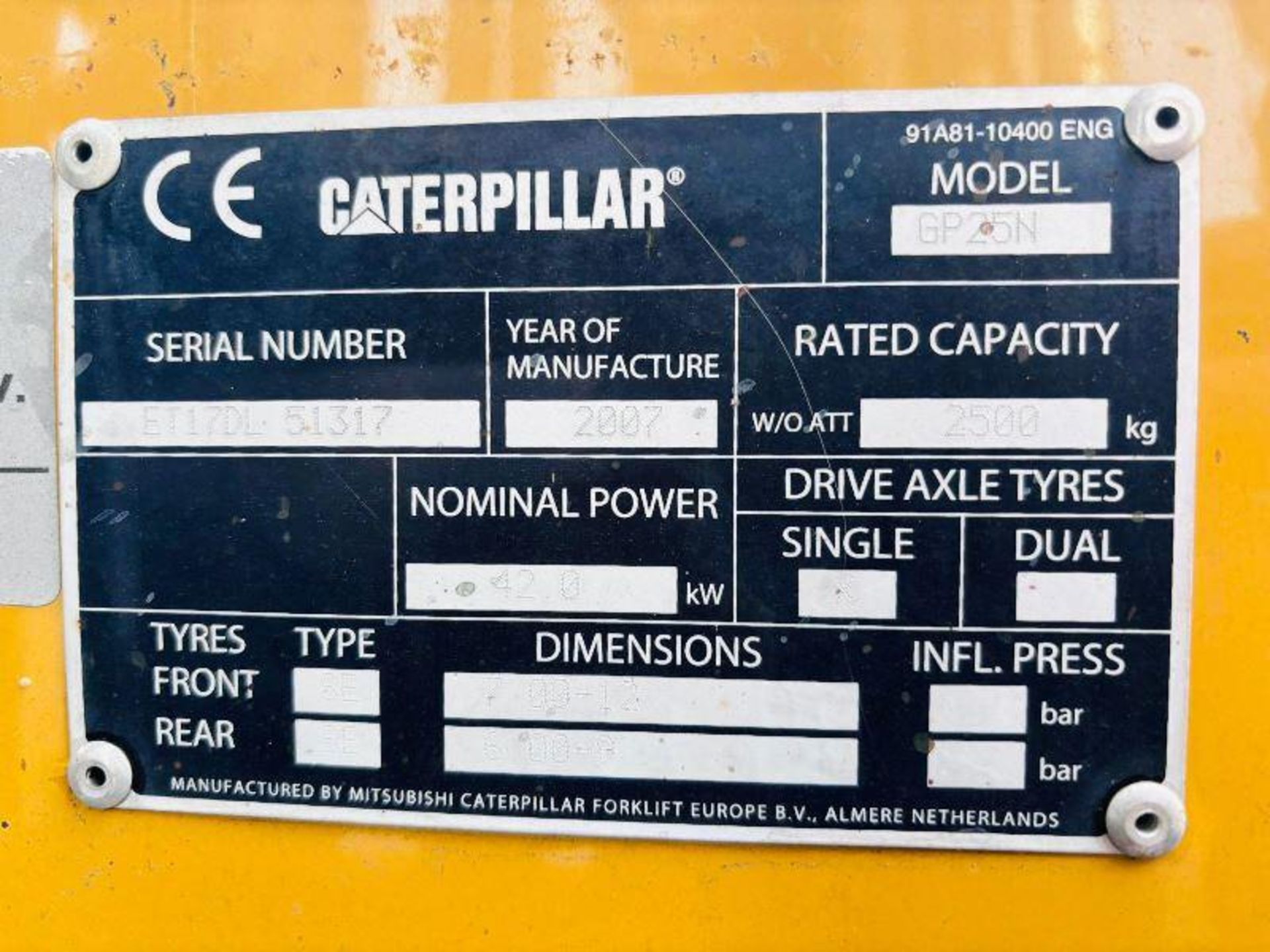 CATERPILLAR GR25N CONTAINER SPEC FORKLIFT C/W 3 STAGE MAST - Image 8 of 15