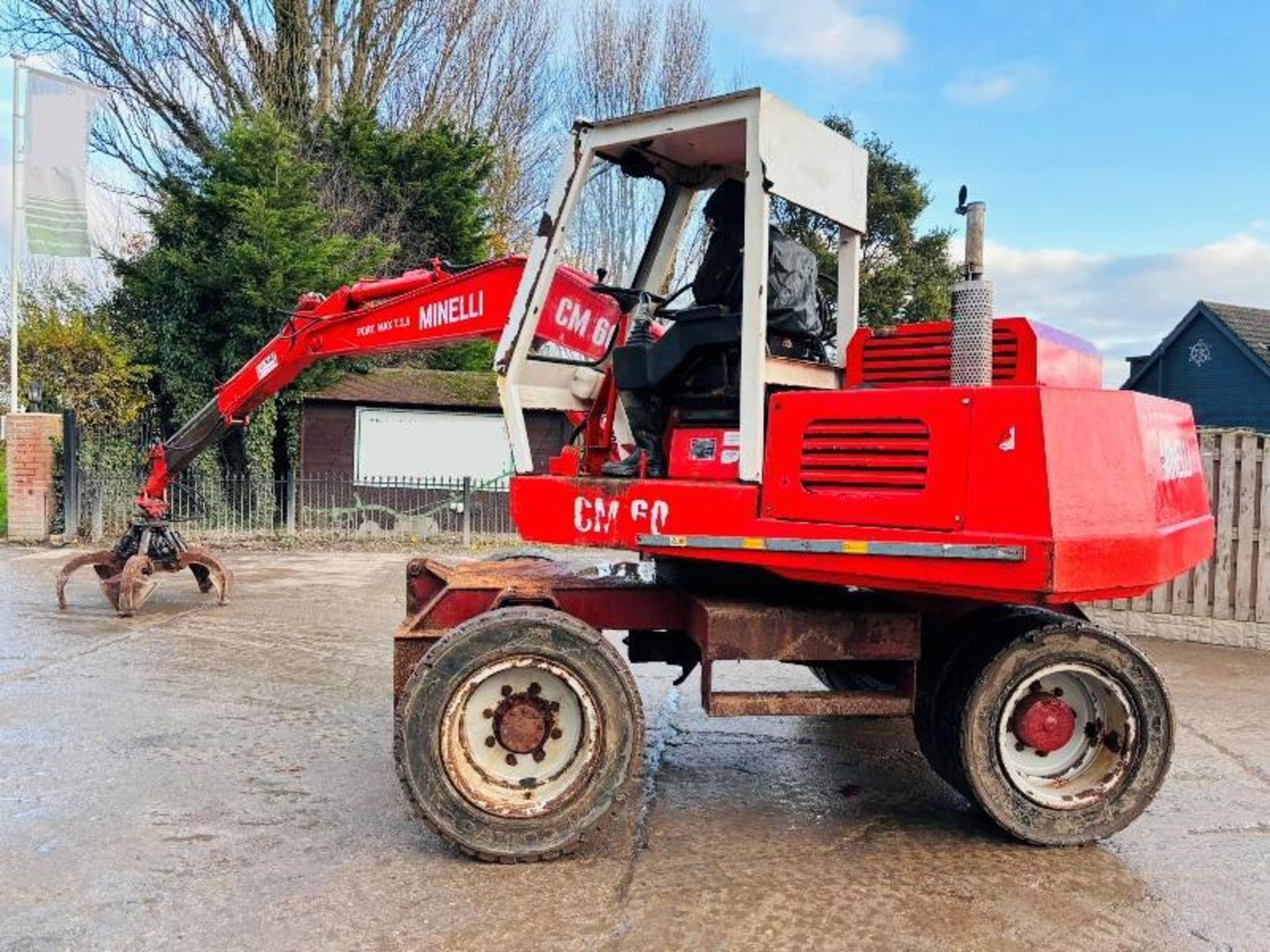 MINELLI CM60 WHEELED EXCAVATOR C/W 5 TINE SCRAP GRAB & TELESCOPIC BOOM - Image 2 of 19