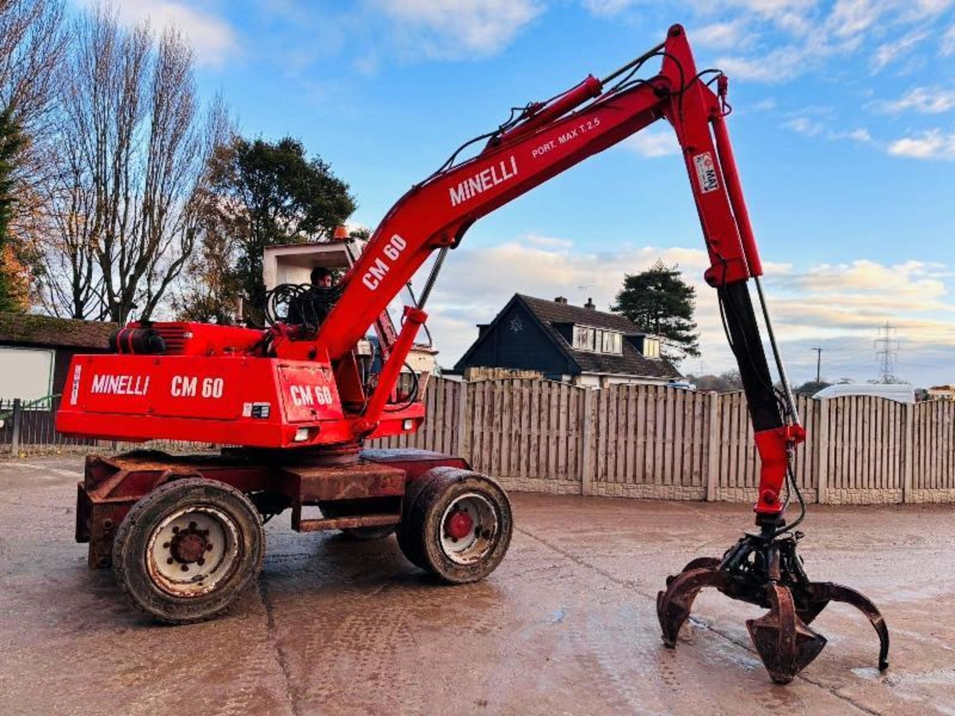 MINELLI CM60 WHEELED EXCAVATOR C/W 5 TINE SCRAP GRAB & TELESCOPIC BOOM - Image 8 of 19