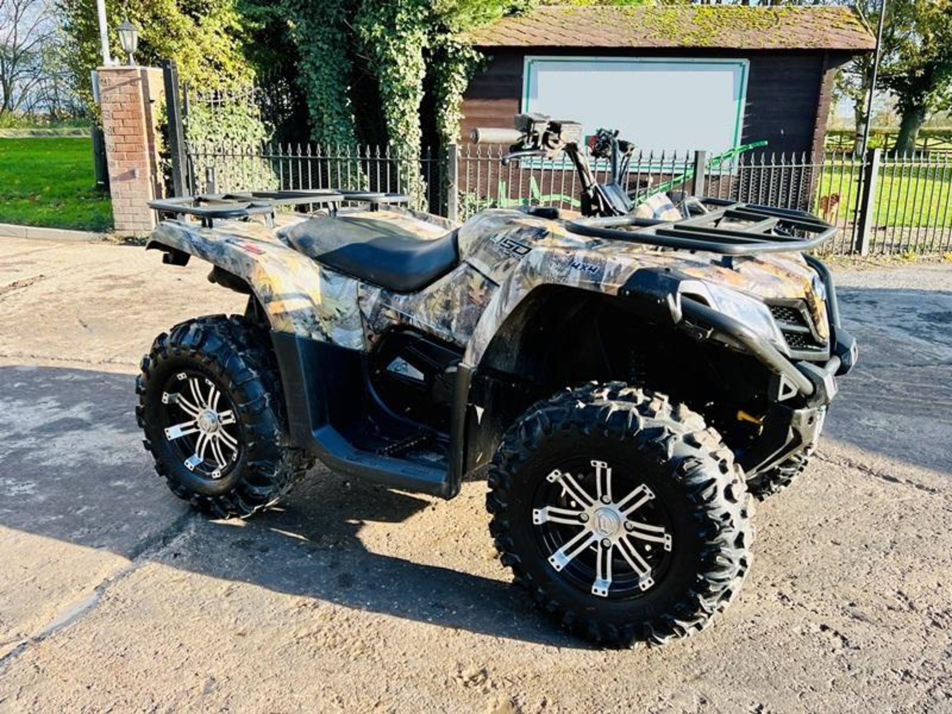 QUADZILLA 450S CFORCE 4WD QUAD BIKE *YEAR 2017, 837 MILES* C/W WINCH - Image 13 of 13