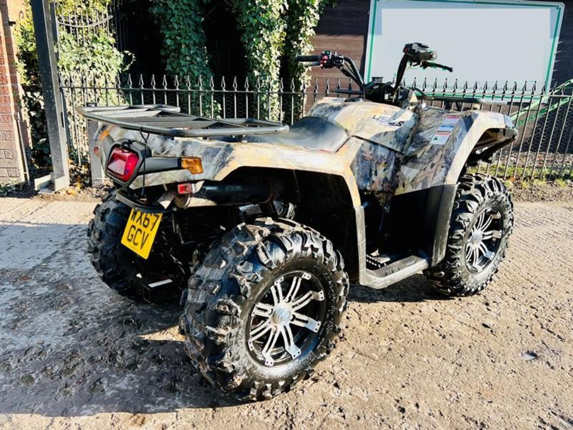 QUADZILLA 450S CFORCE 4WD QUAD BIKE *YEAR 2017, 837 MILES* C/W WINCH - Image 12 of 13