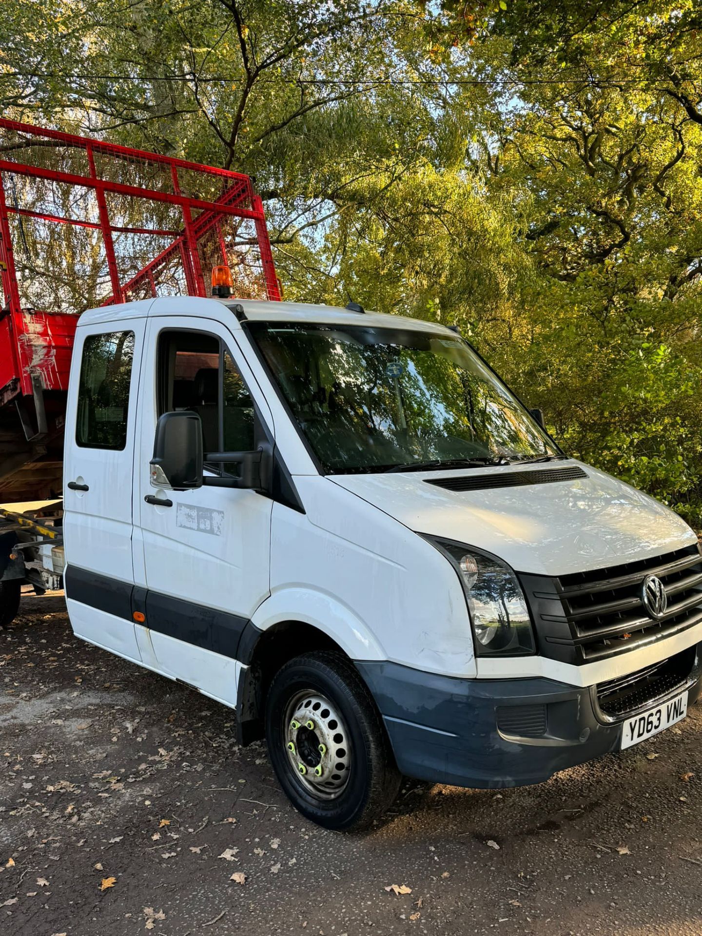 2014 63 VOLKSWAGEN CRAFTER CR50 CAGED TIPPER - 71K MILES - EX COUNCIL FROM NEW - 5 TON GROSS - Image 4 of 10