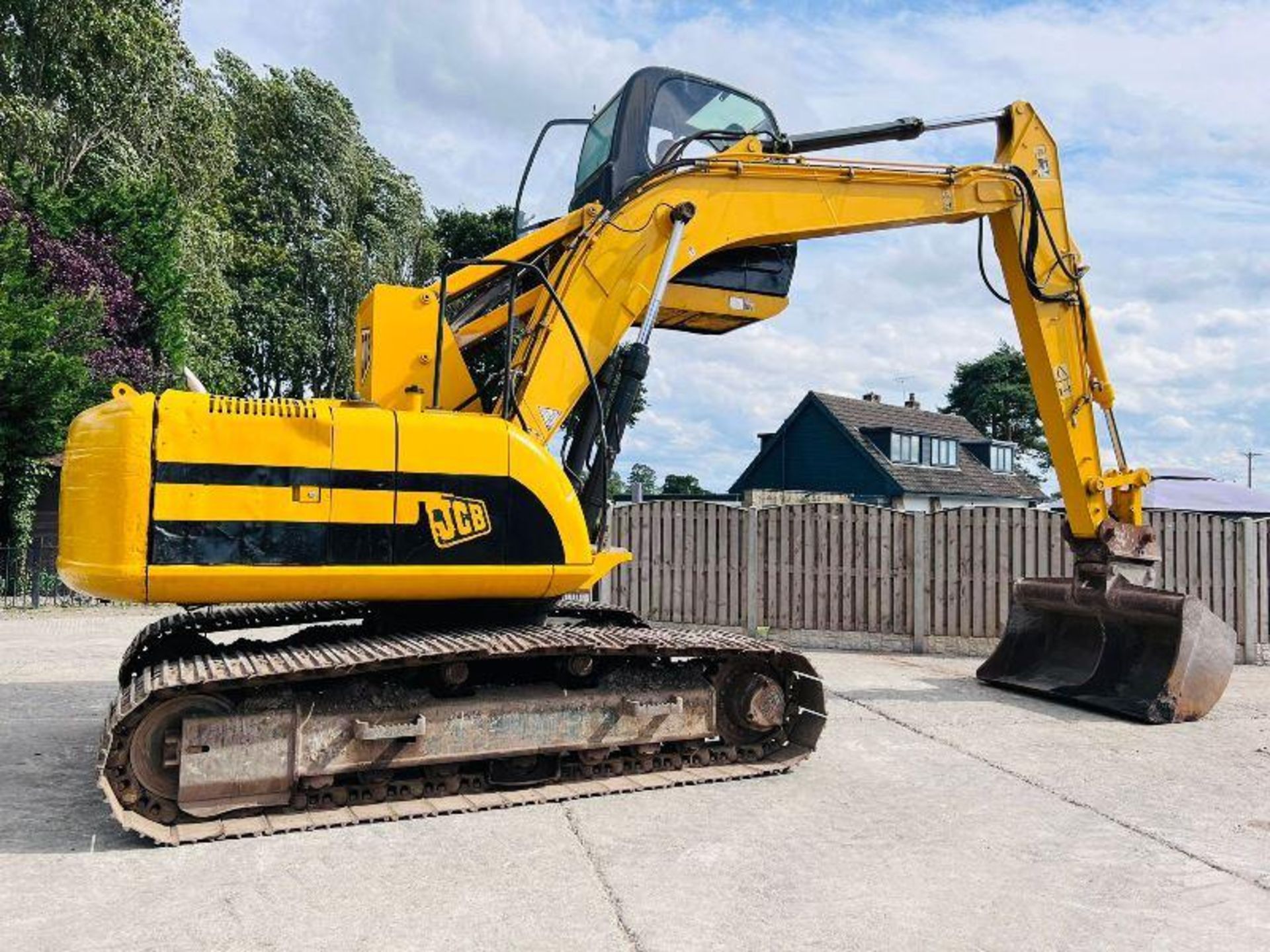 JCB JS160 HIGH RISE CABIN TRACKED EXCAVATOR *YEAR 2010* C/W QUICK HITCH - Image 5 of 15
