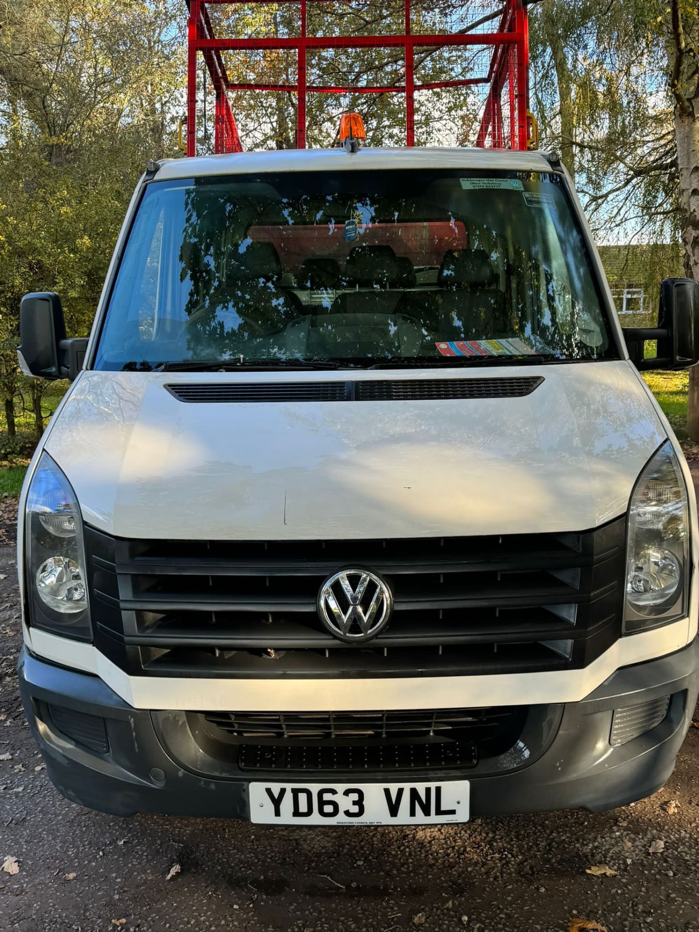 2014 63 VOLKSWAGEN CRAFTER CR50 CAGED TIPPER - 71K MILES - EX COUNCIL FROM NEW - 5 TON GROSS - Image 2 of 10