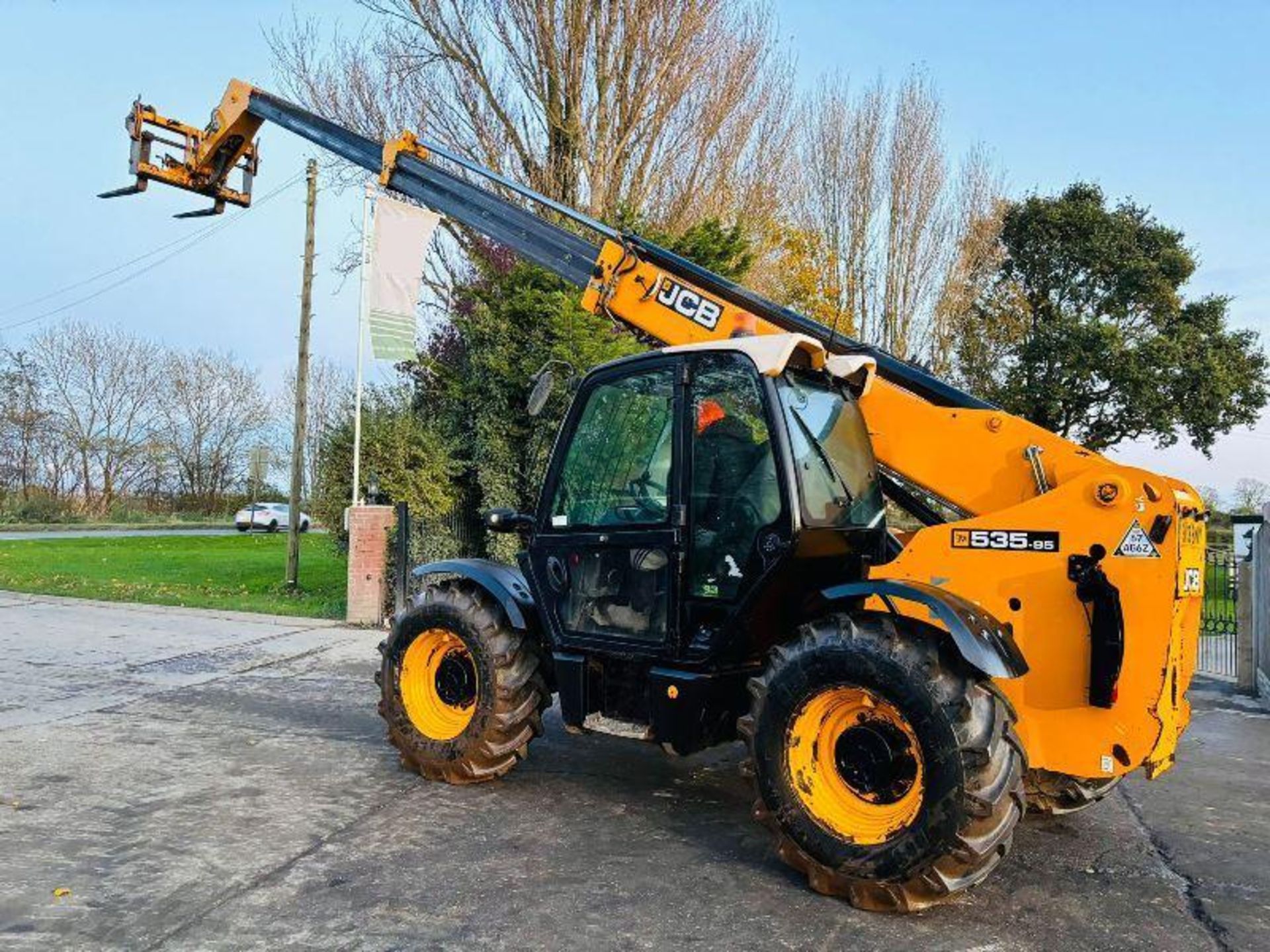 JCB 535-95 4WD TELEHANDLER *YEAR 2013* C/W PALLET TINES - Bild 12 aus 13