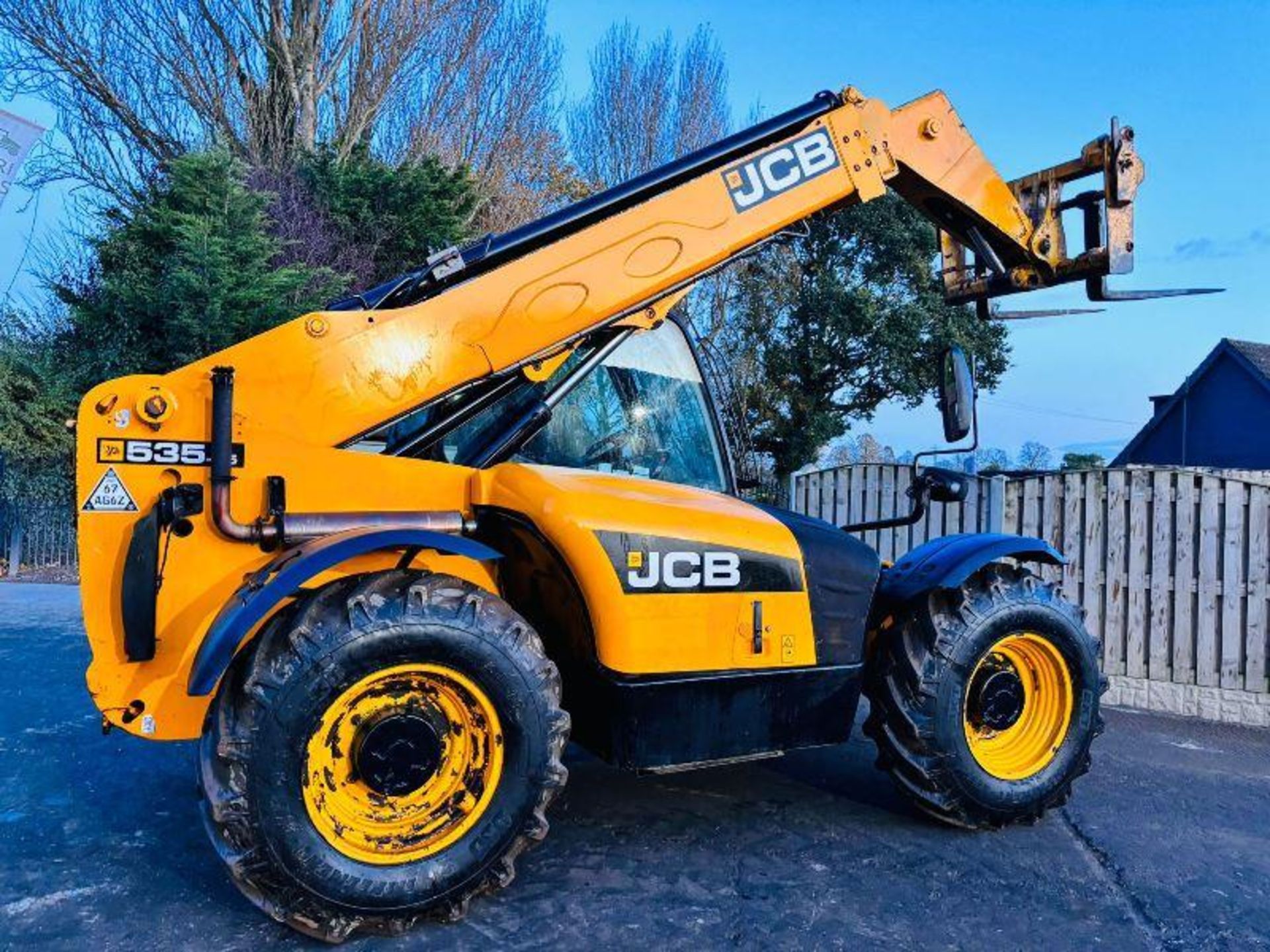 JCB 535-95 4WD TELEHANDLER *YEAR 2013* C/W PALLET TINES - Bild 4 aus 13