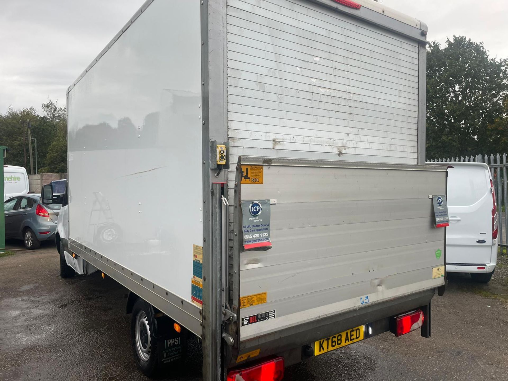 2018 MERCEDES SPRINTER 314 CDTI LUTON WITH TAIL LIFT - 108,356 WARRANTED MILES - 2.2 EURO 6 ENGINE  - Image 8 of 10