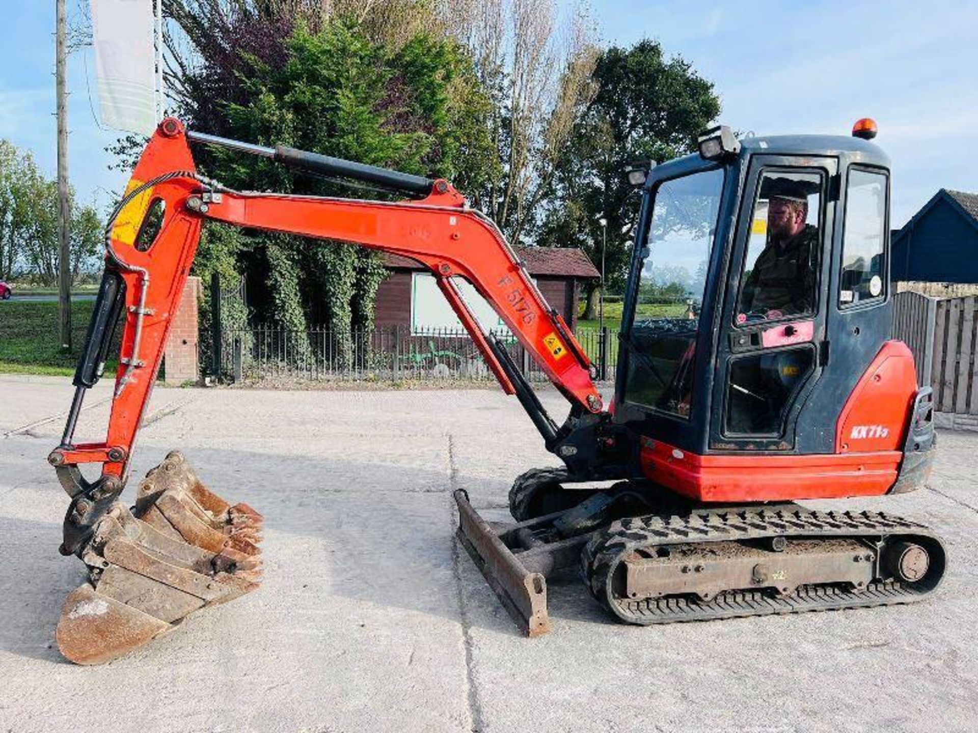KUBOTA KX71-3 EXCAVATOR *YEAR 2014, 4211 HOURS, ONE OWNER FROM NEW*. - Image 14 of 15