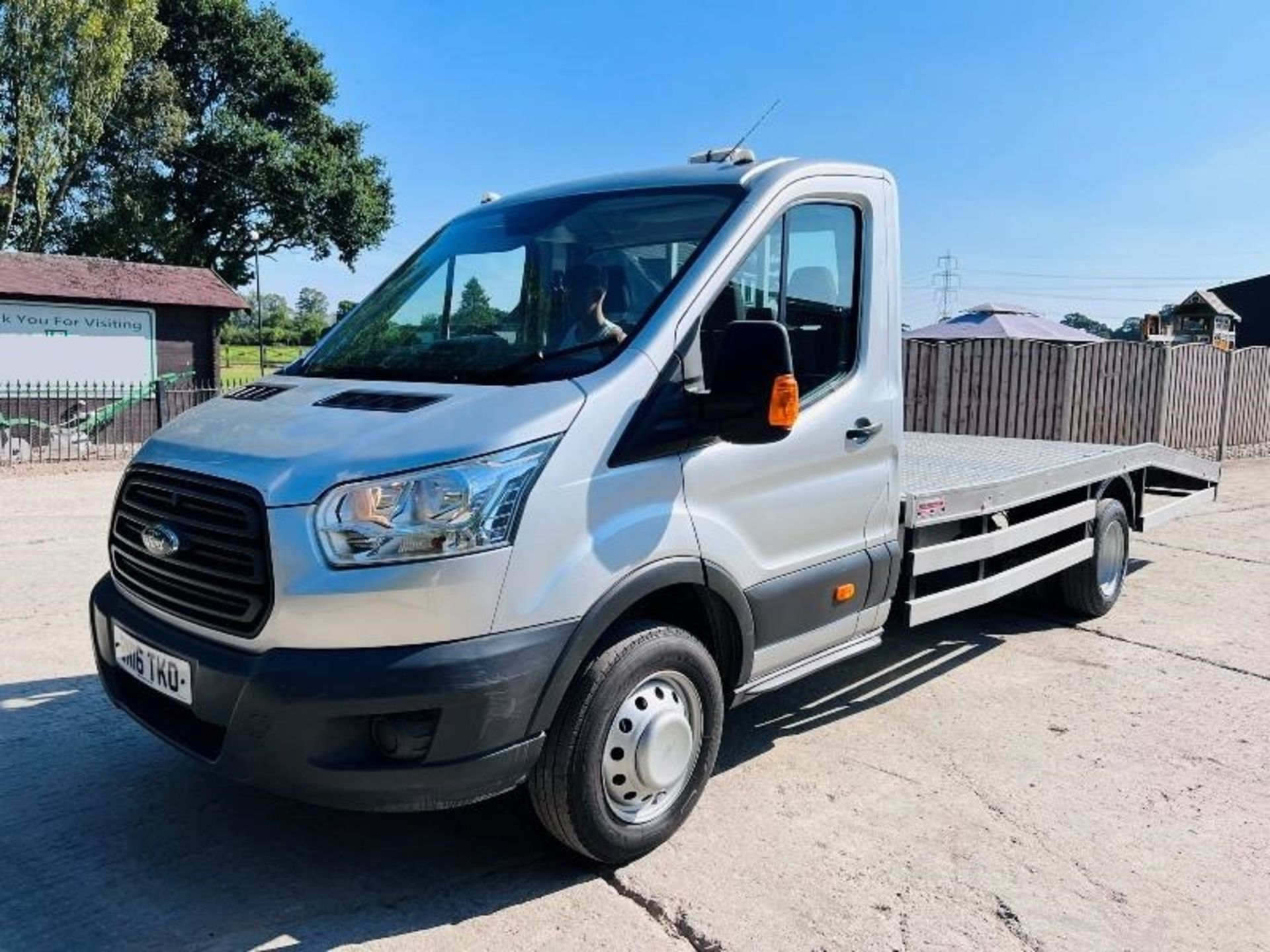2016 FORD TRANSIT 4X2 RECOVERY TRUCK - ALLOY BEAVER TAIL BODY - Image 3 of 18