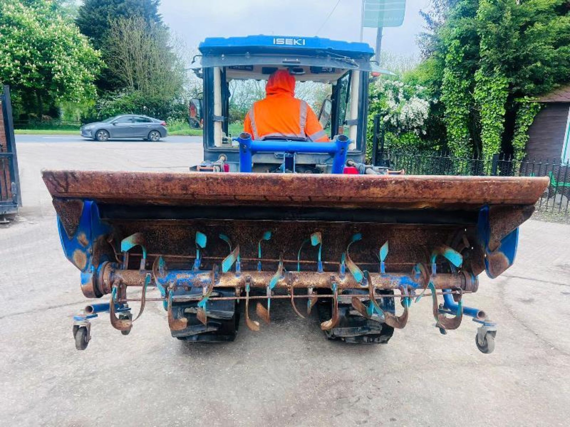 ISEKI TH253 HALF TRACK TRACTOR C/E REAR LINKAGE QUICK HITCH & ROTAVATOR - Image 14 of 17