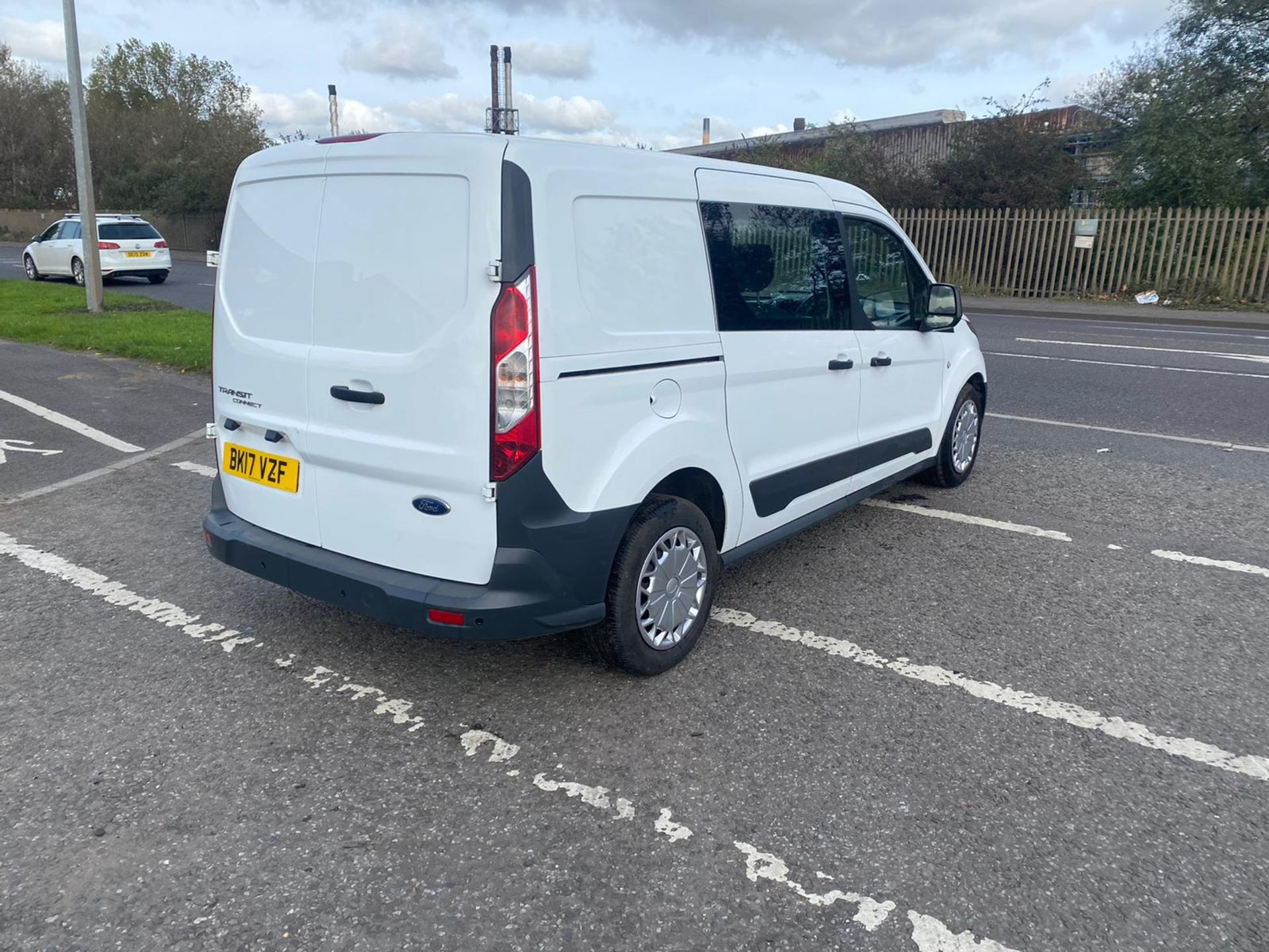 2017 17 FORD TRANSIT CONNECT DOUBLE CAB PANEL VAN - 118K MILES - 5 SEATS - LWB - EURO 6. - Image 7 of 11