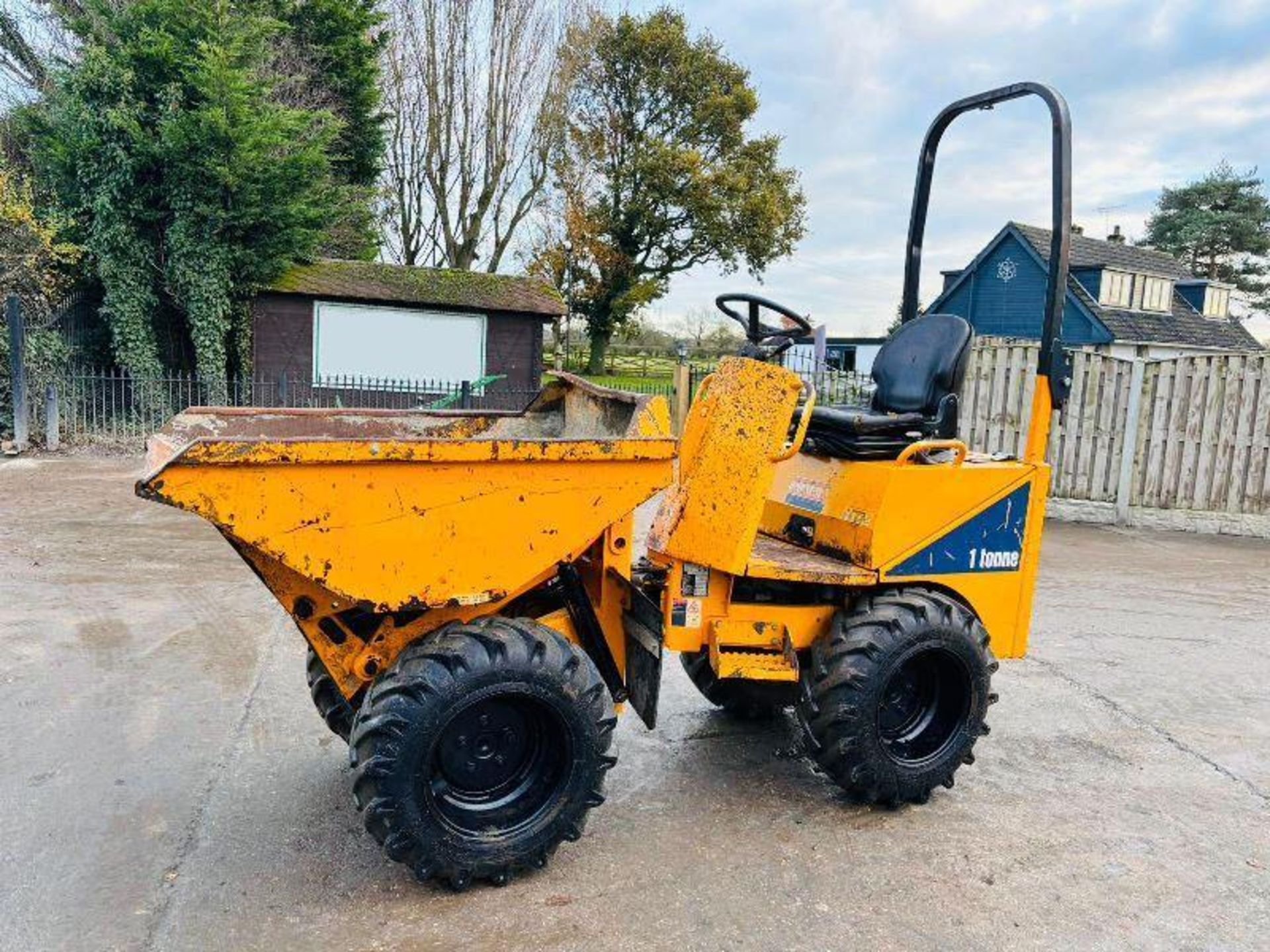 THWAITES 1 TON HIGH TIP DUMPER *YEAR 2015, ONLY 2009 HOURS* C/W ROLE BAR - Image 5 of 15