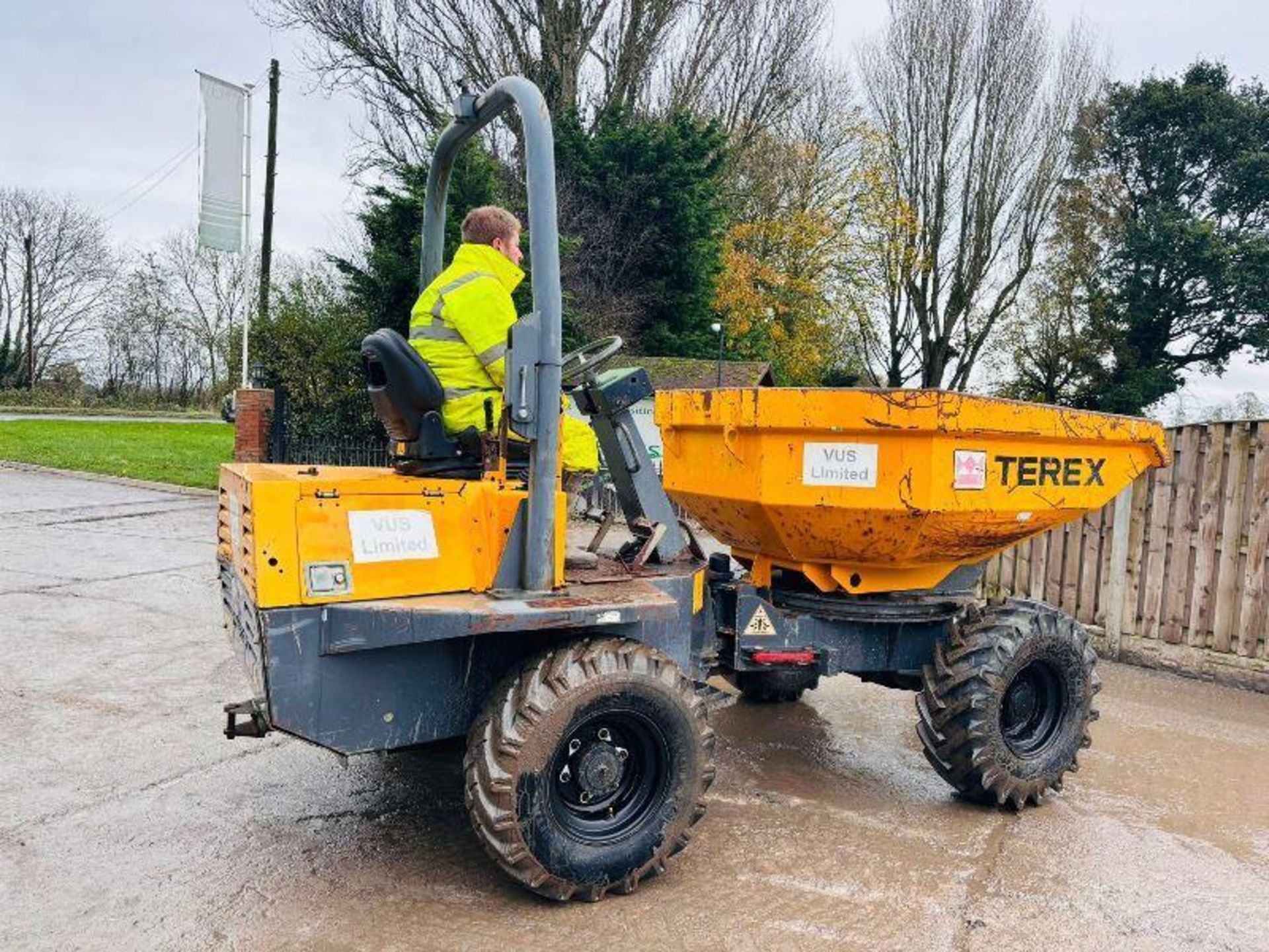 TEREX TA3 4WD SWIVEL TIP DUMPER *YEAR 2012, 1422 HOURS* C/W KUBOTA ENGINE - Image 12 of 15