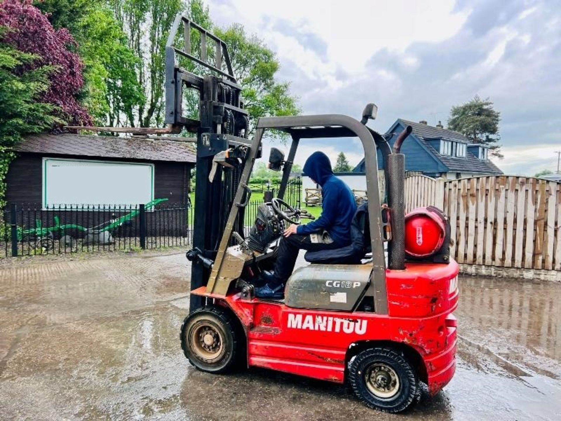 MANITOU CG18P DIESEL FORKLIFT *CONTAINER SPEC* C/W SIDE SHIFT - Image 8 of 13