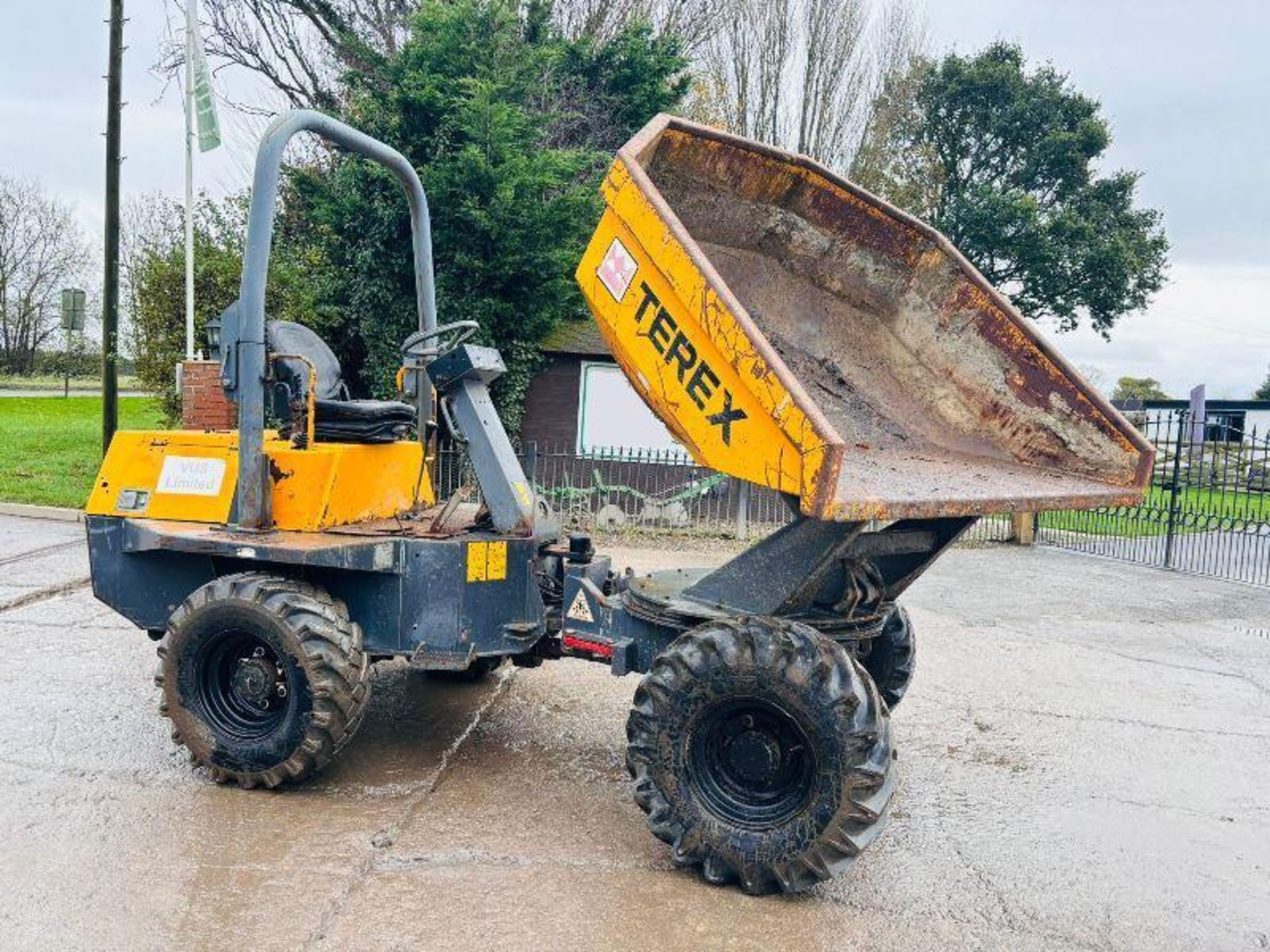 TEREX TA3 4WD SWIVEL TIP DUMPER *YEAR 2012, 1422 HOURS* C/W KUBOTA ENGINE - Image 13 of 15