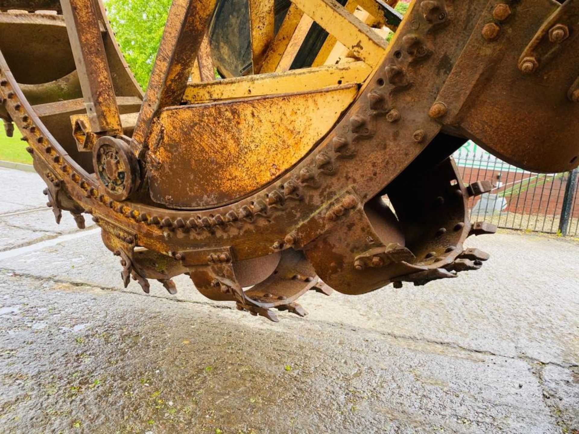 CLEVELAND 320 32" BUCKET WHEEL TRACKED TRENCHER - Image 12 of 15