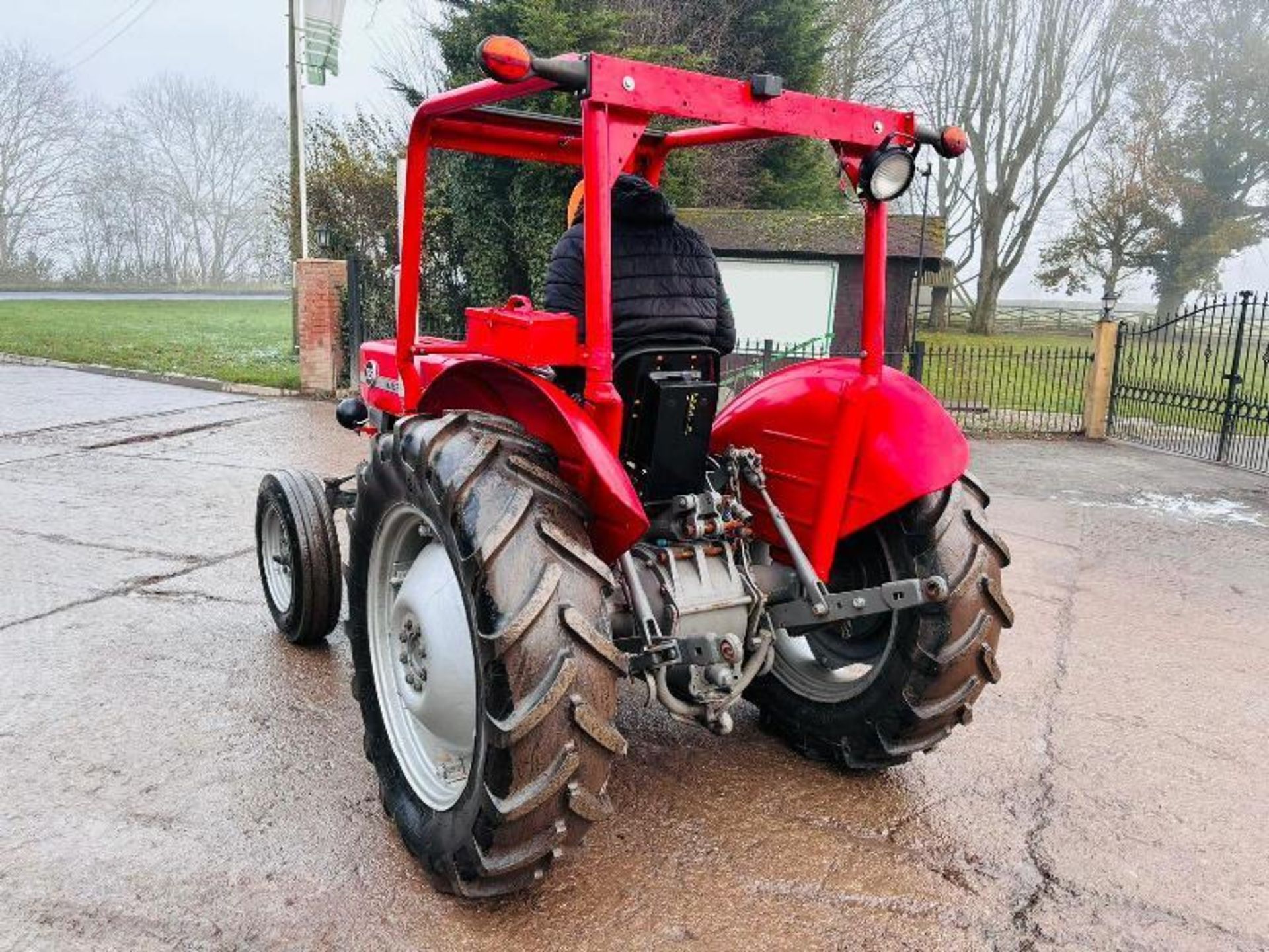 MASSEY FERGUSON 135 MULTI POWER TRACTOR C/W ROLE FRAME - Image 3 of 15