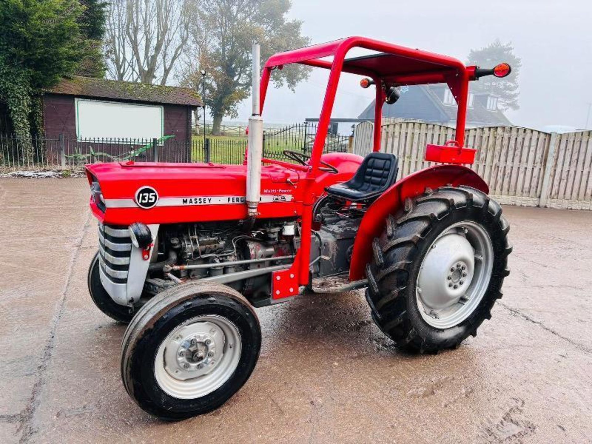 MASSEY FERGUSON 135 MULTI POWER TRACTOR C/W ROLE FRAME - Image 2 of 15