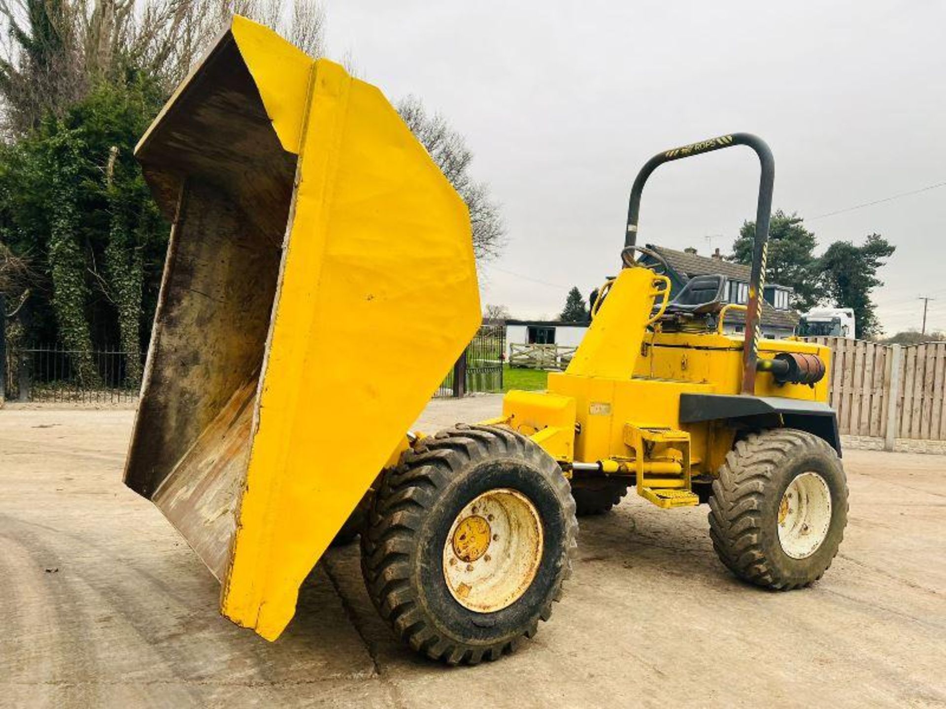 BARFORD SX7000 4WD DUMPER C/W ROLE FRAME & PERKINS PHASER ENGINE - Image 4 of 14