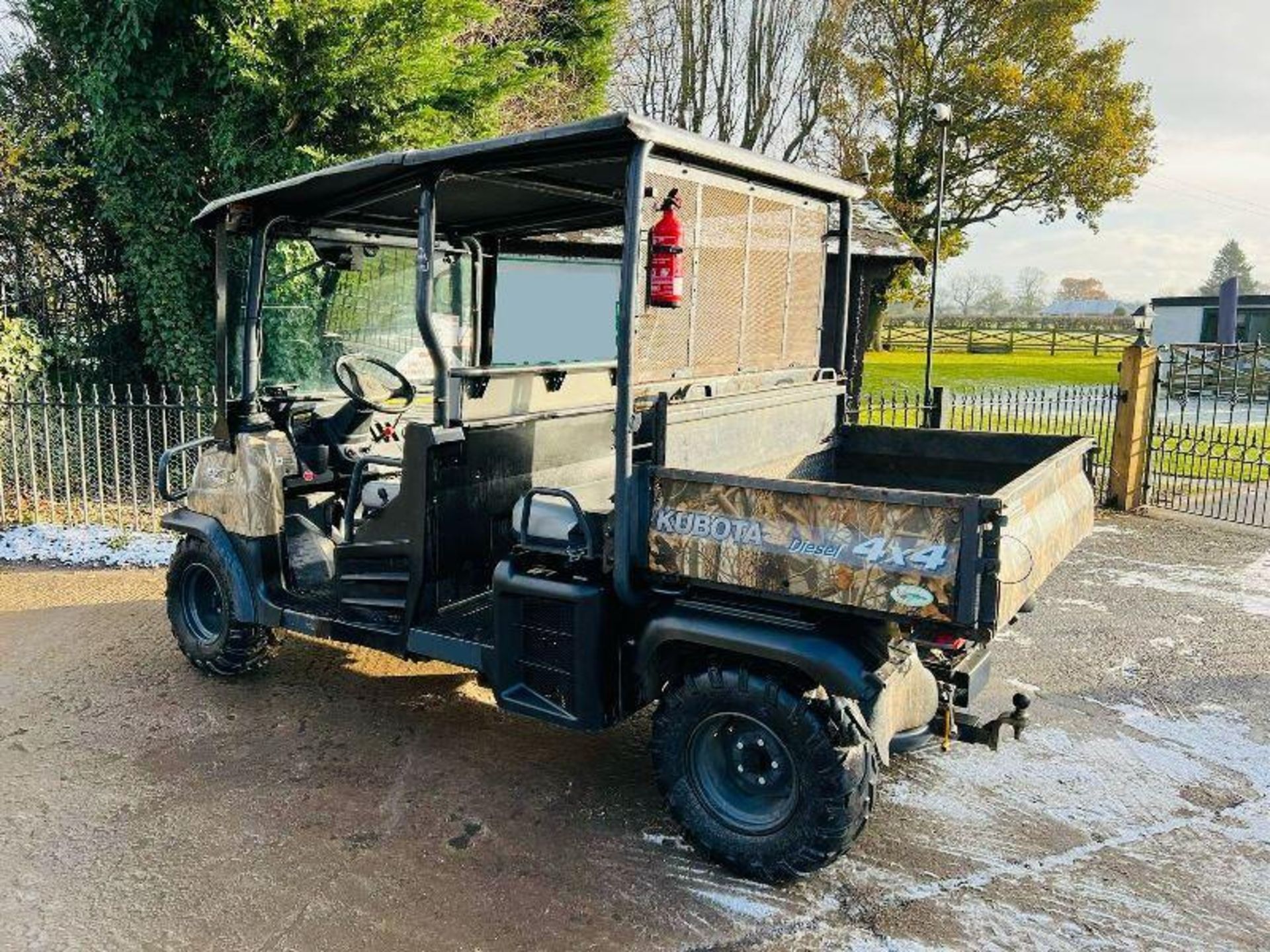 KUBOTA RTV1140CPX-UK TWIN SEATER UTV *1436 HOURS* C/W ELECTRIC TIP - Image 6 of 14