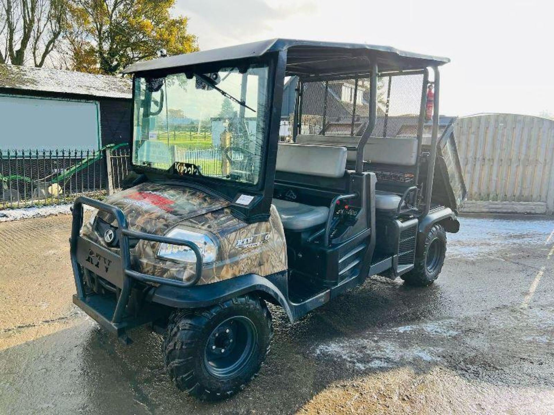 KUBOTA RTV1140CPX-UK TWIN SEATER UTV *1436 HOURS* C/W ELECTRIC TIP