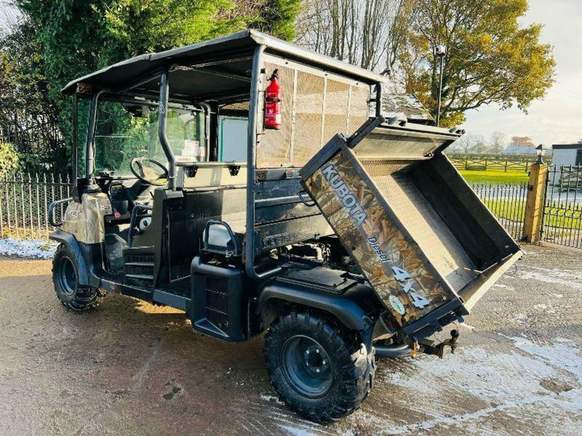 KUBOTA RTV1140CPX-UK TWIN SEATER UTV *1436 HOURS* C/W ELECTRIC TIP - Image 12 of 14