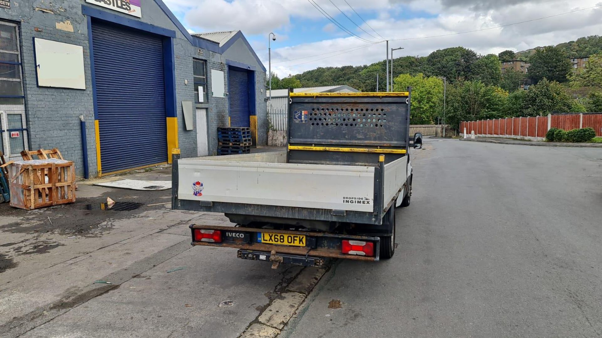 2018 IVECO DAILY 2.3 CREW CAB DROPSIDE - 133K MILES - Image 5 of 6