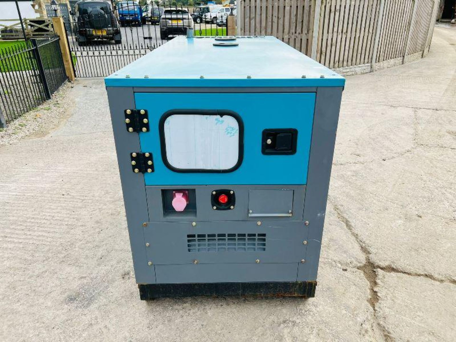 BRAND NEW KAWAKENI 50KVA SILENT RUN GENERATOR *YEAR 2023* - Bild 8 aus 13