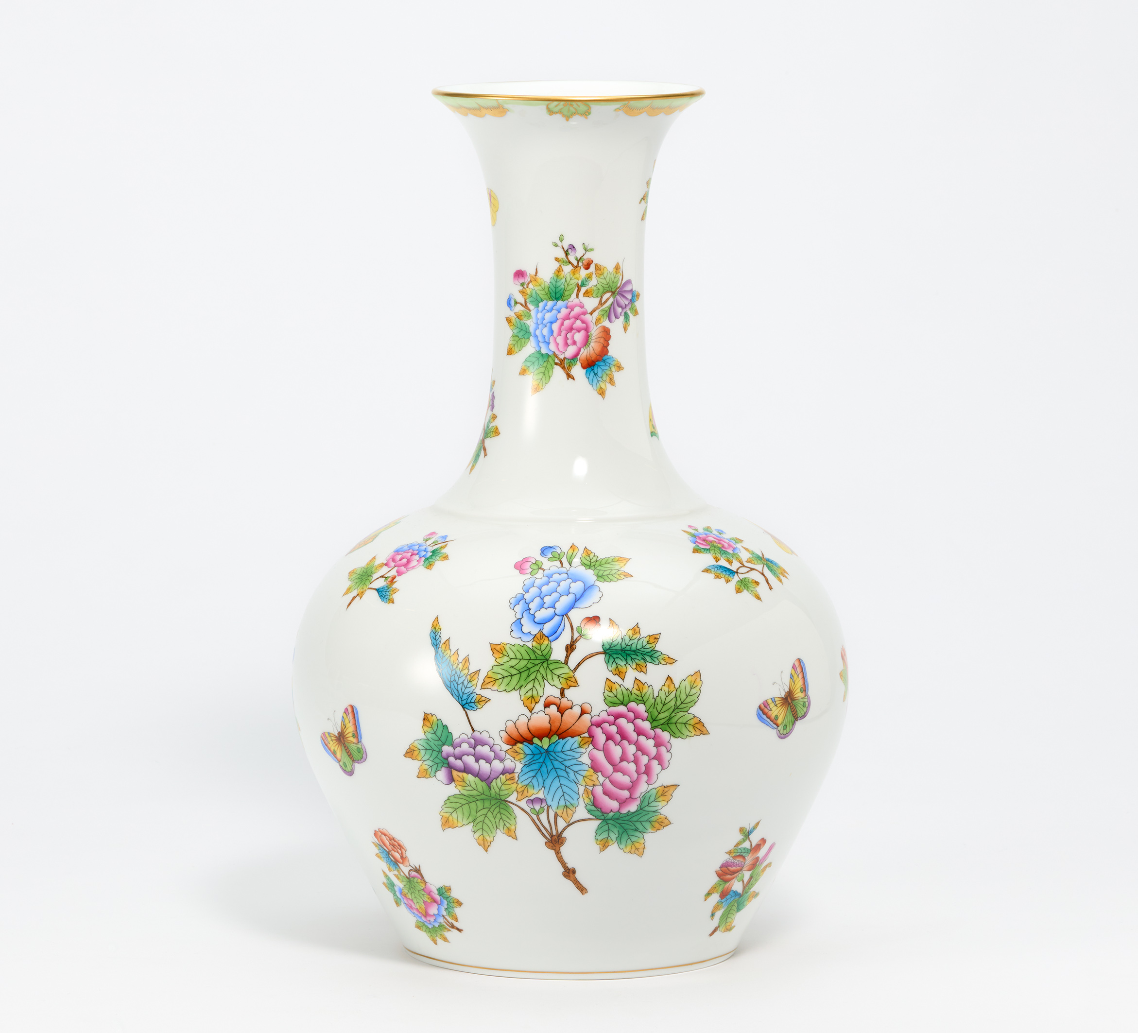 Große Vase mit Blumen- und Schmetterlingsdekor