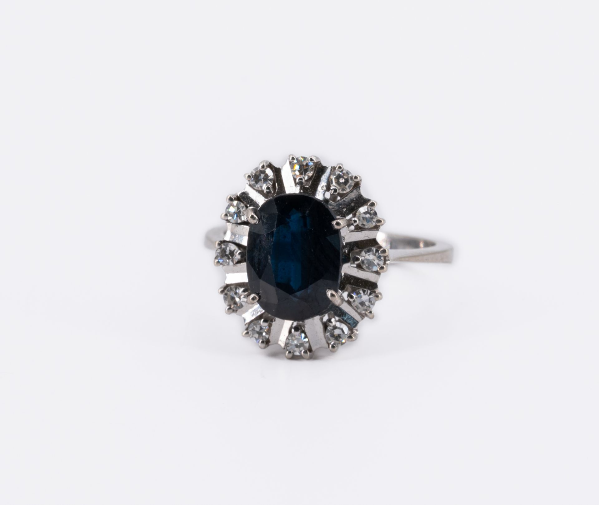 Saphir-Diamant-Ring