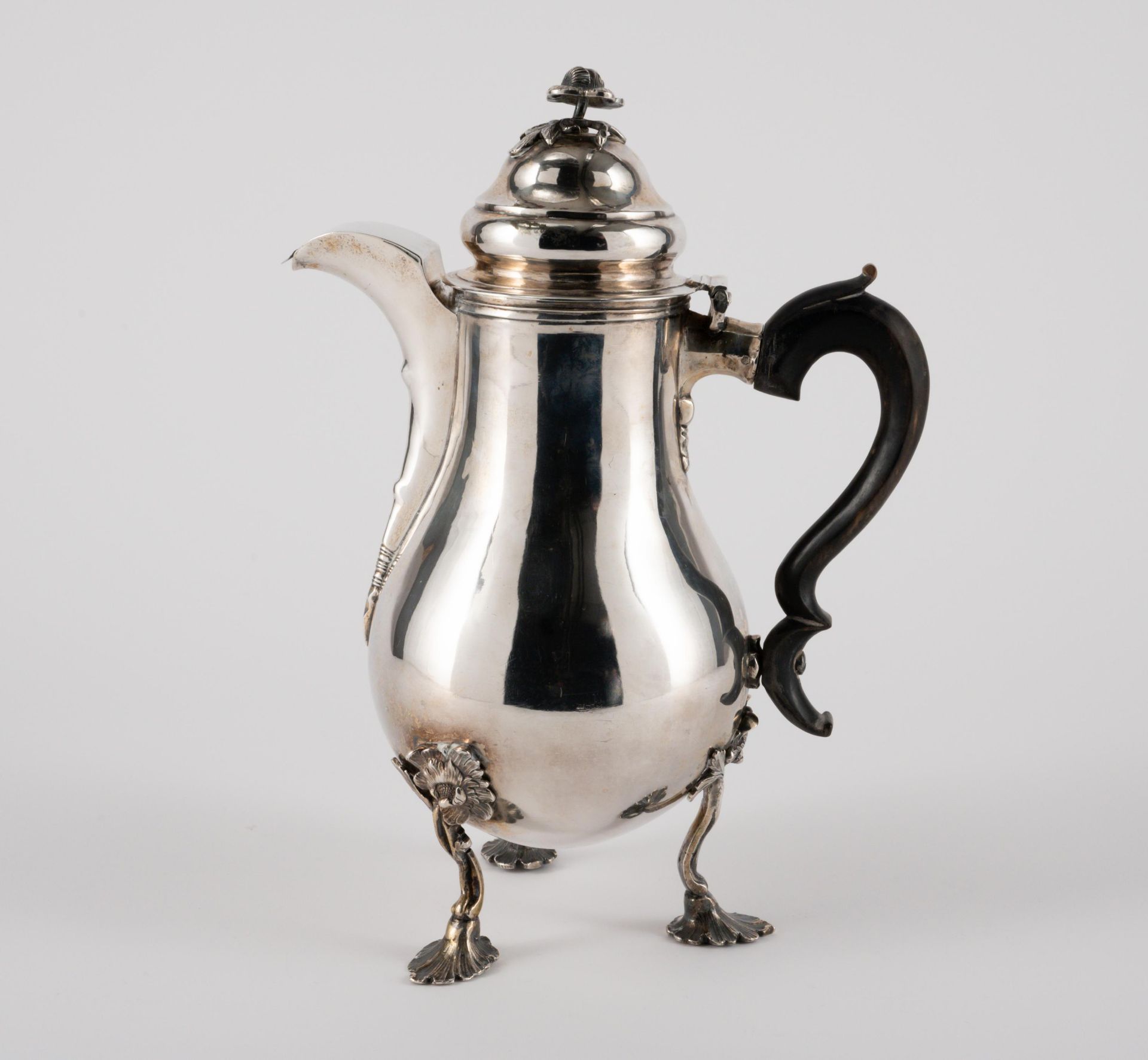 Large Coffee Pot - Image 3 of 6