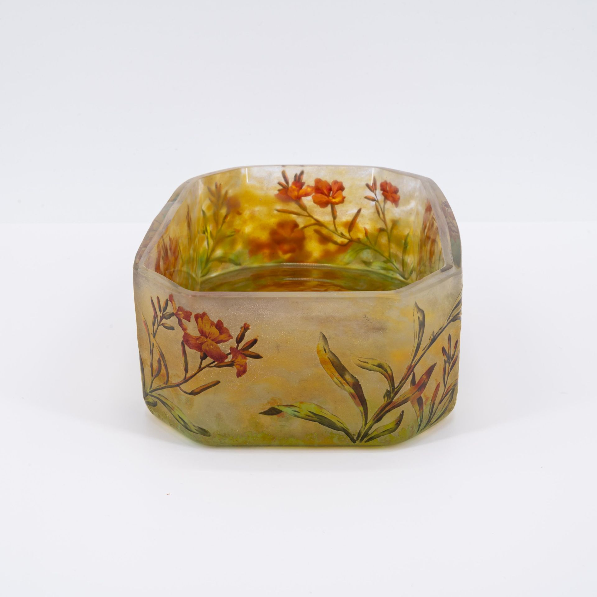 GLASS JARDINIERE WITH FLORAL DECOR - Image 2 of 7