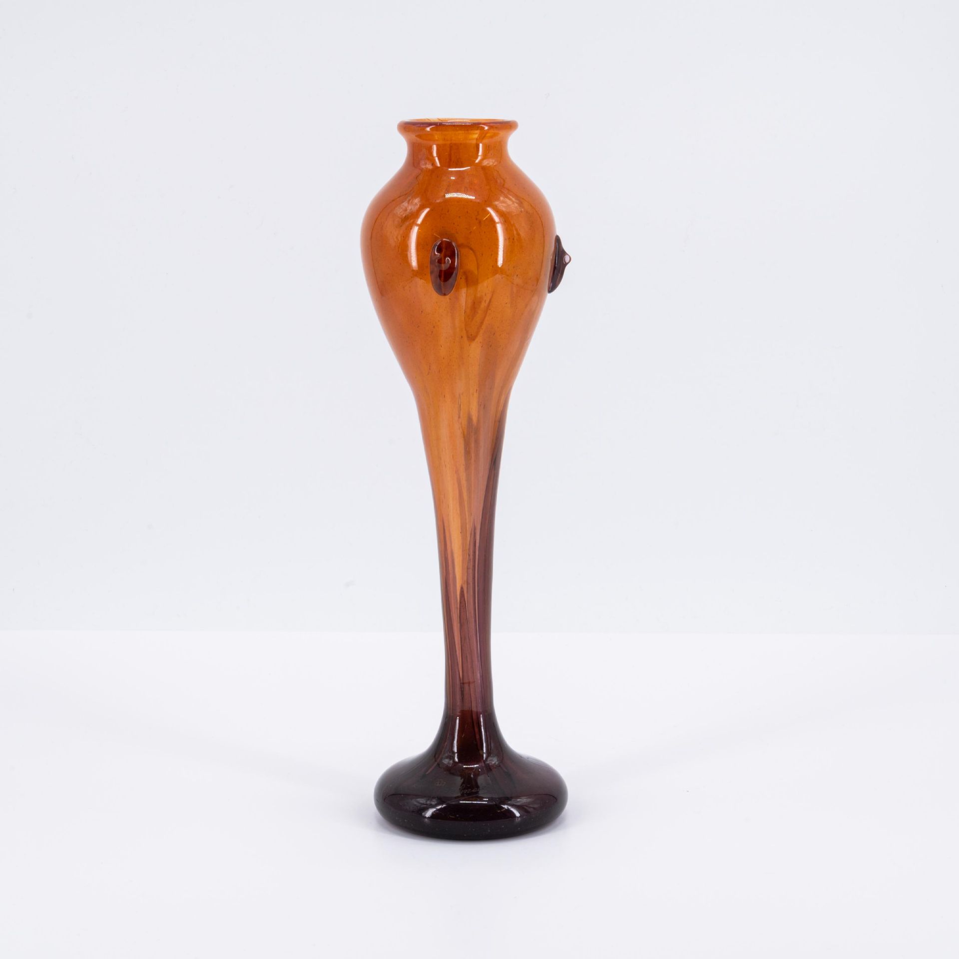Slim baluster vase with studs - Image 4 of 7