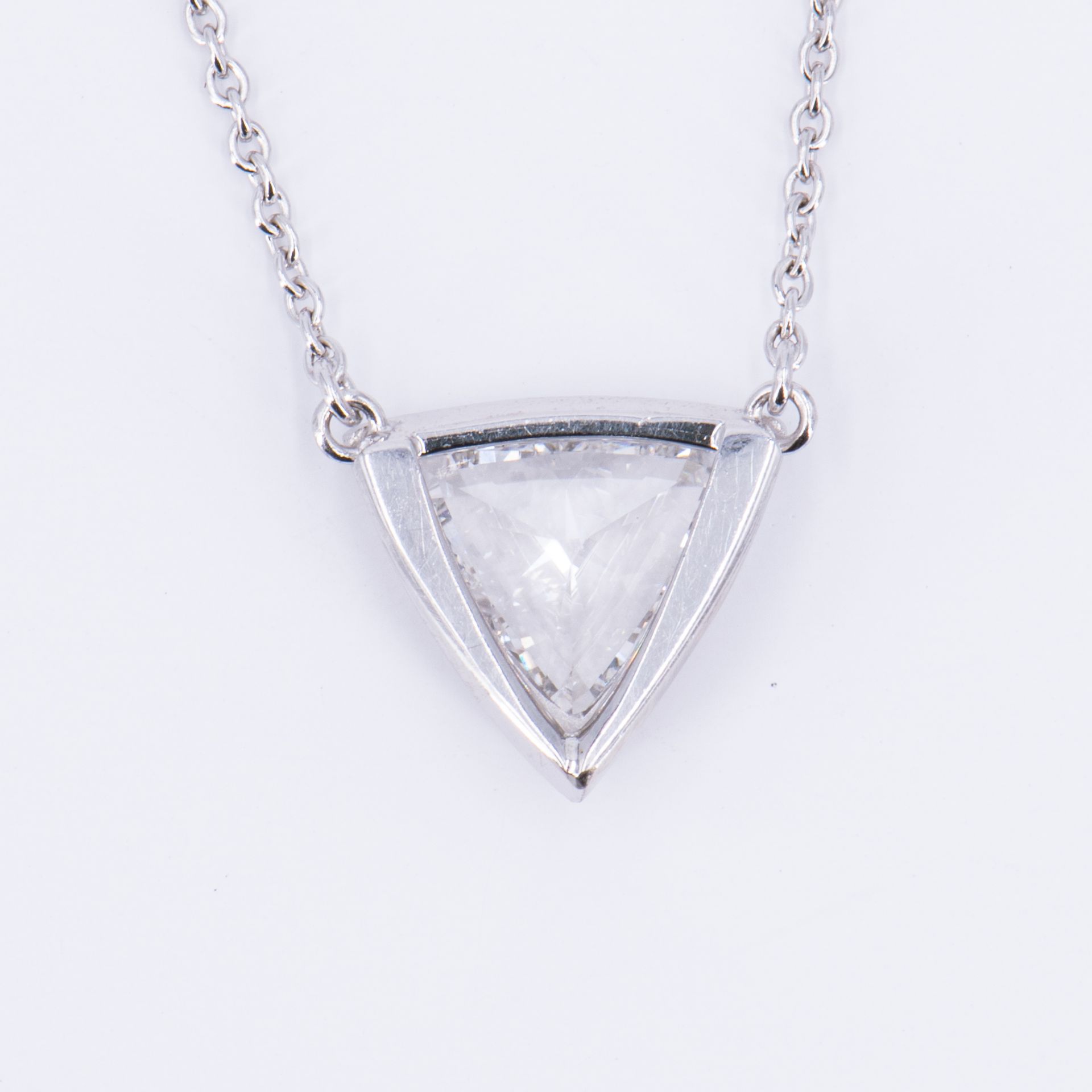 Diamond Pendant Necklace - Image 3 of 4