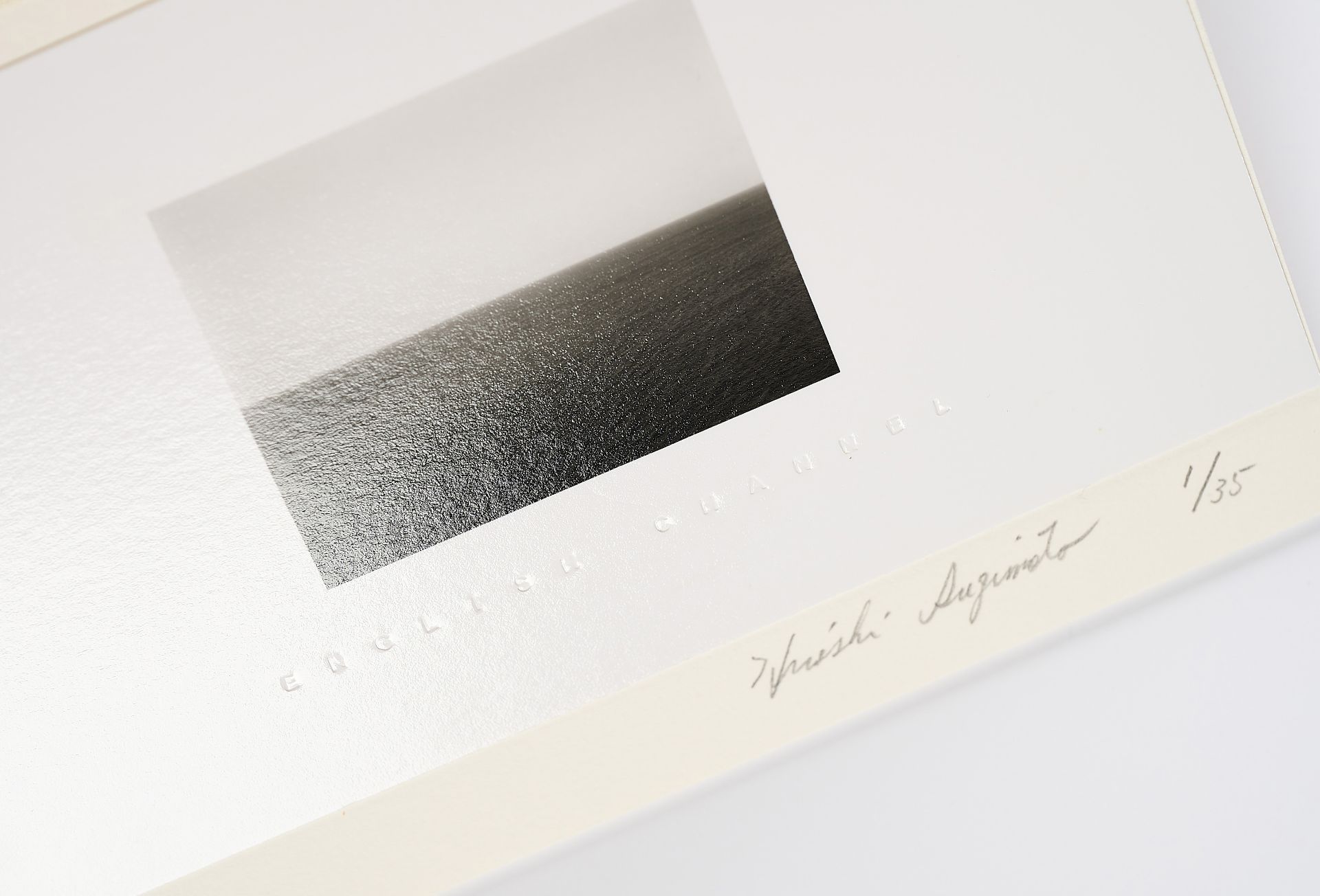 Hiroshi Sugimoto: Day Seascape, English Channel, Weston Cliff (für Parkett 46) - Image 5 of 5