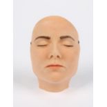 Gillian Wearing: Sleeping Mask (für Parkett 70)