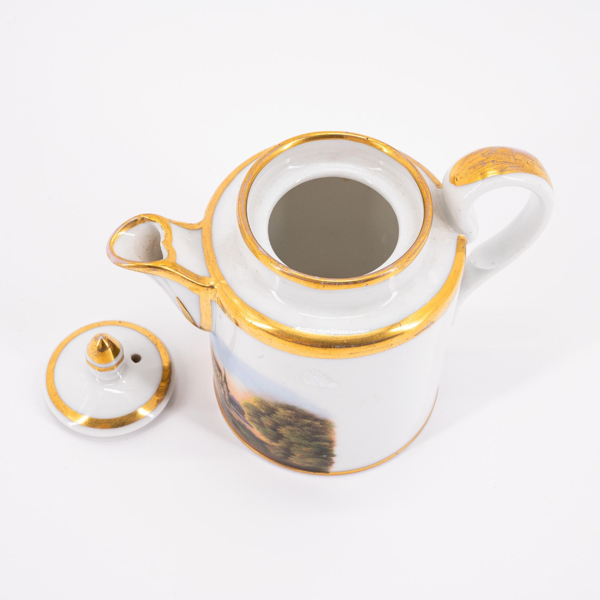 ENSEMBLE OF A PORCELAIN MINIATURE SERVICE WITH GILT EDGING AND MINIATURE COFFEE SERVICE WITH LANDSCA - Image 12 of 13
