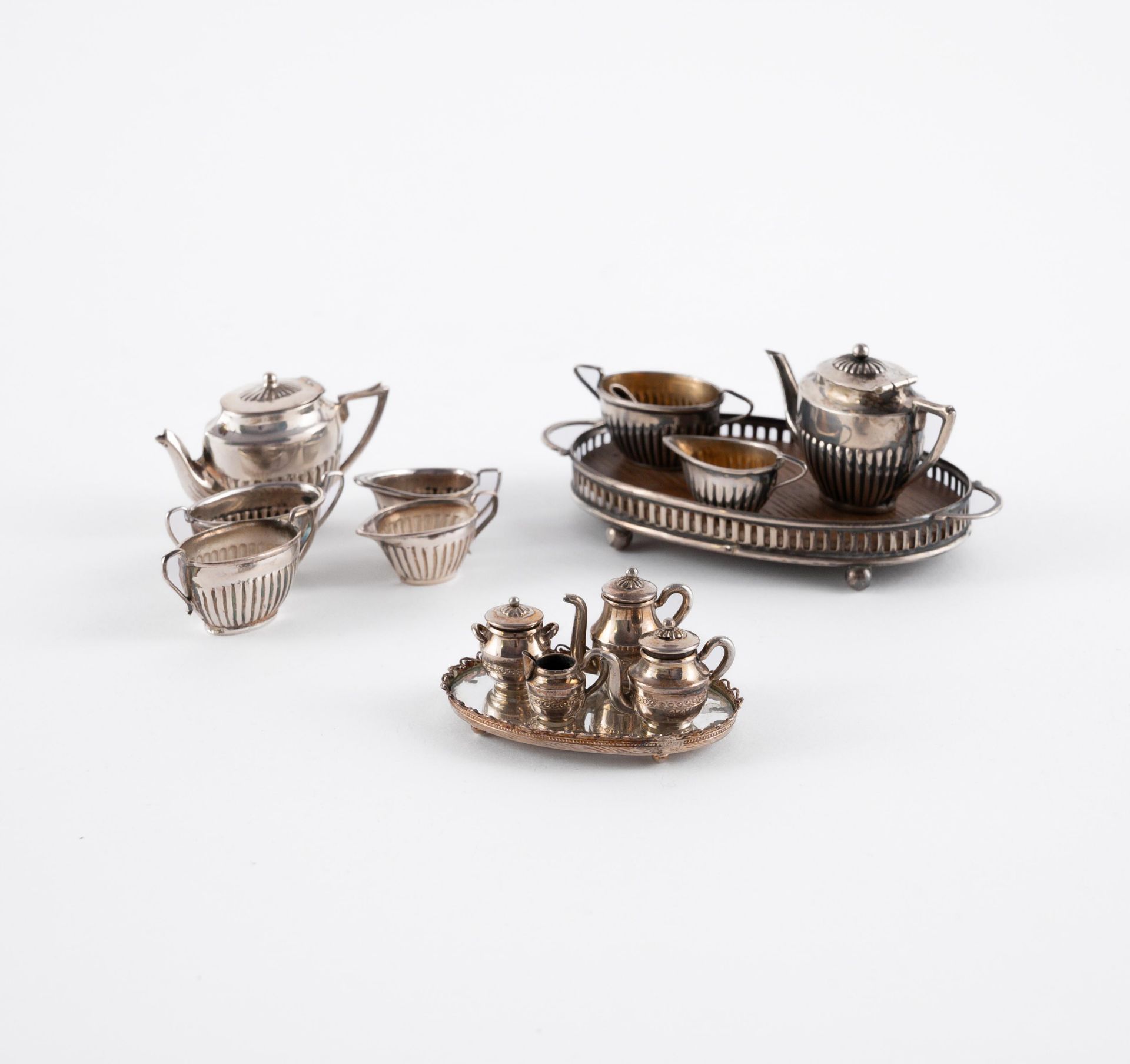 THREE SILVER MINIATURE SERVICE