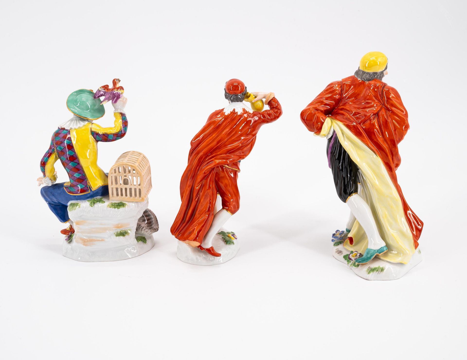 Meissen: FOUR LARGE AND THREE SMALL PORCELAIN FIGURINES FROM THE COMMEDIA DELL'ARTE - Image 3 of 10