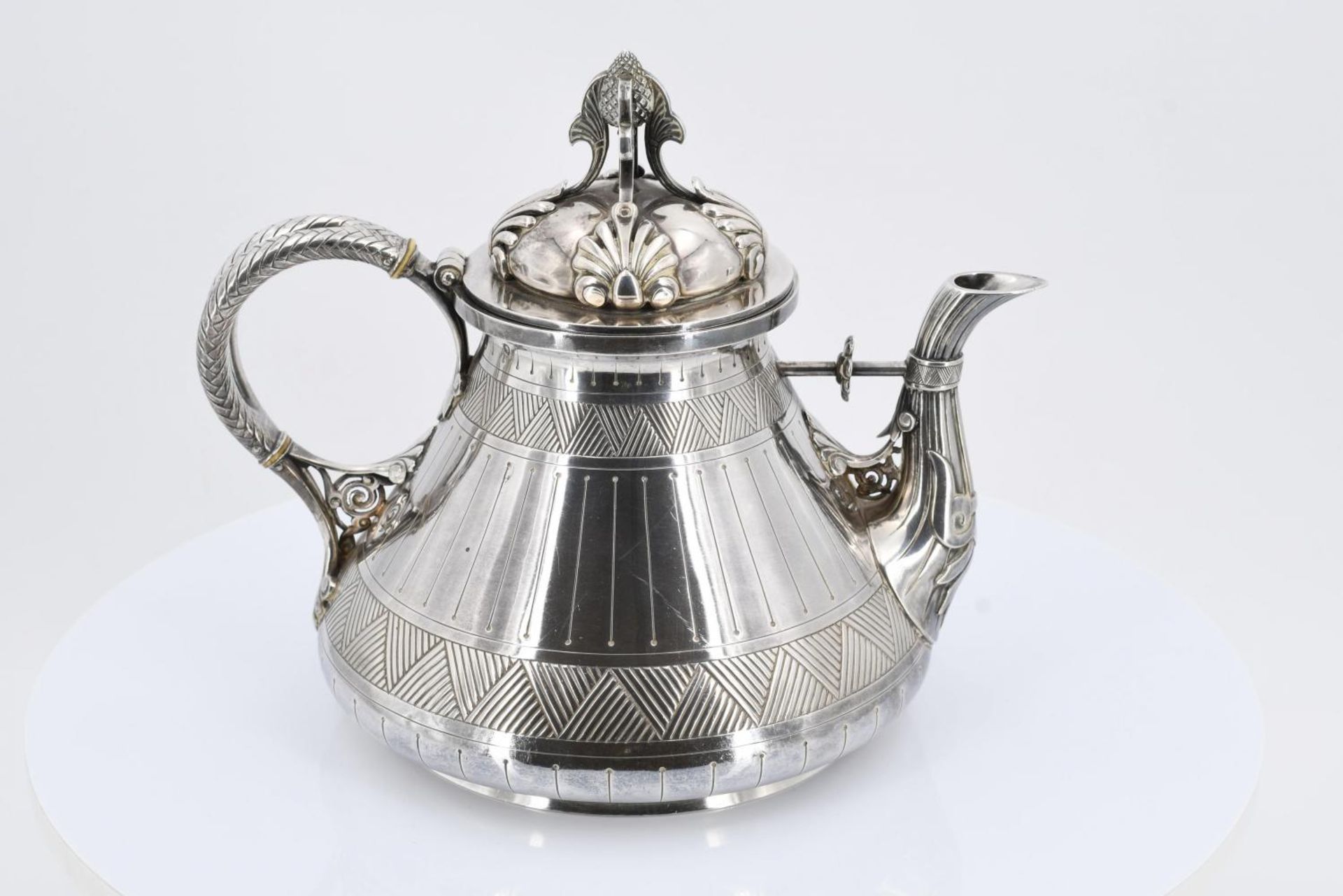 Émile Froment-Meurice: SILVER COFFEE AND TEA SERVICE IN ORIENTAL STYLE - Image 16 of 25