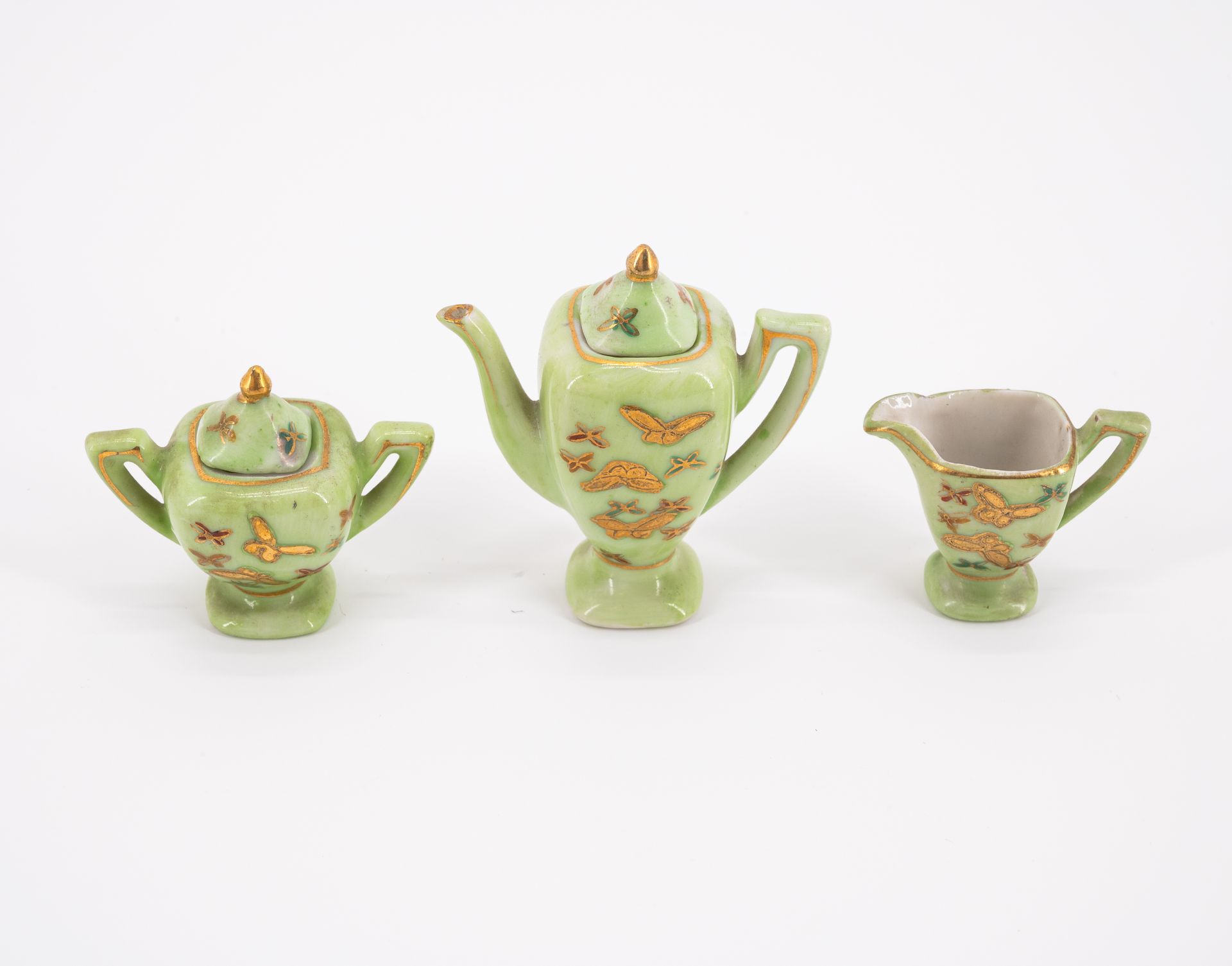 Germany: CERAMIC MINIATURE DINNER SERVICE AND PORCELAIN MINIATURE TEASERVICE - Image 12 of 16
